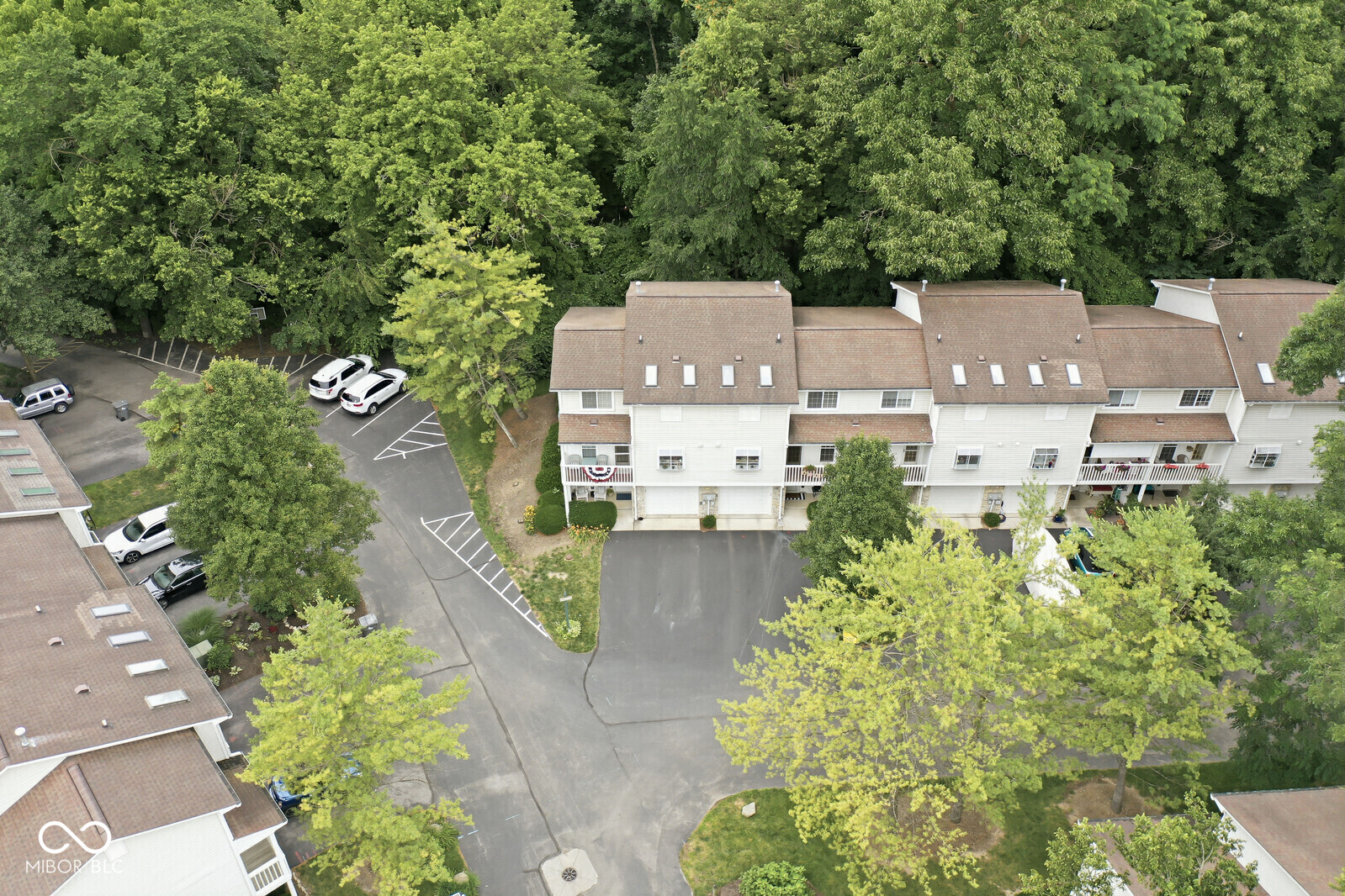 6908 Ralph Court