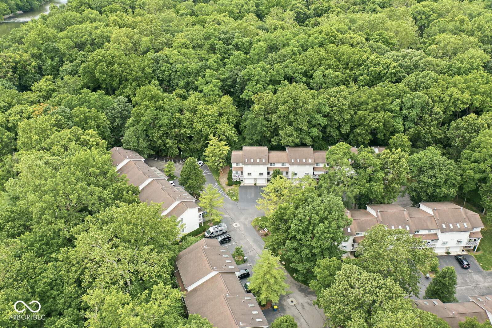 6908 Ralph Court