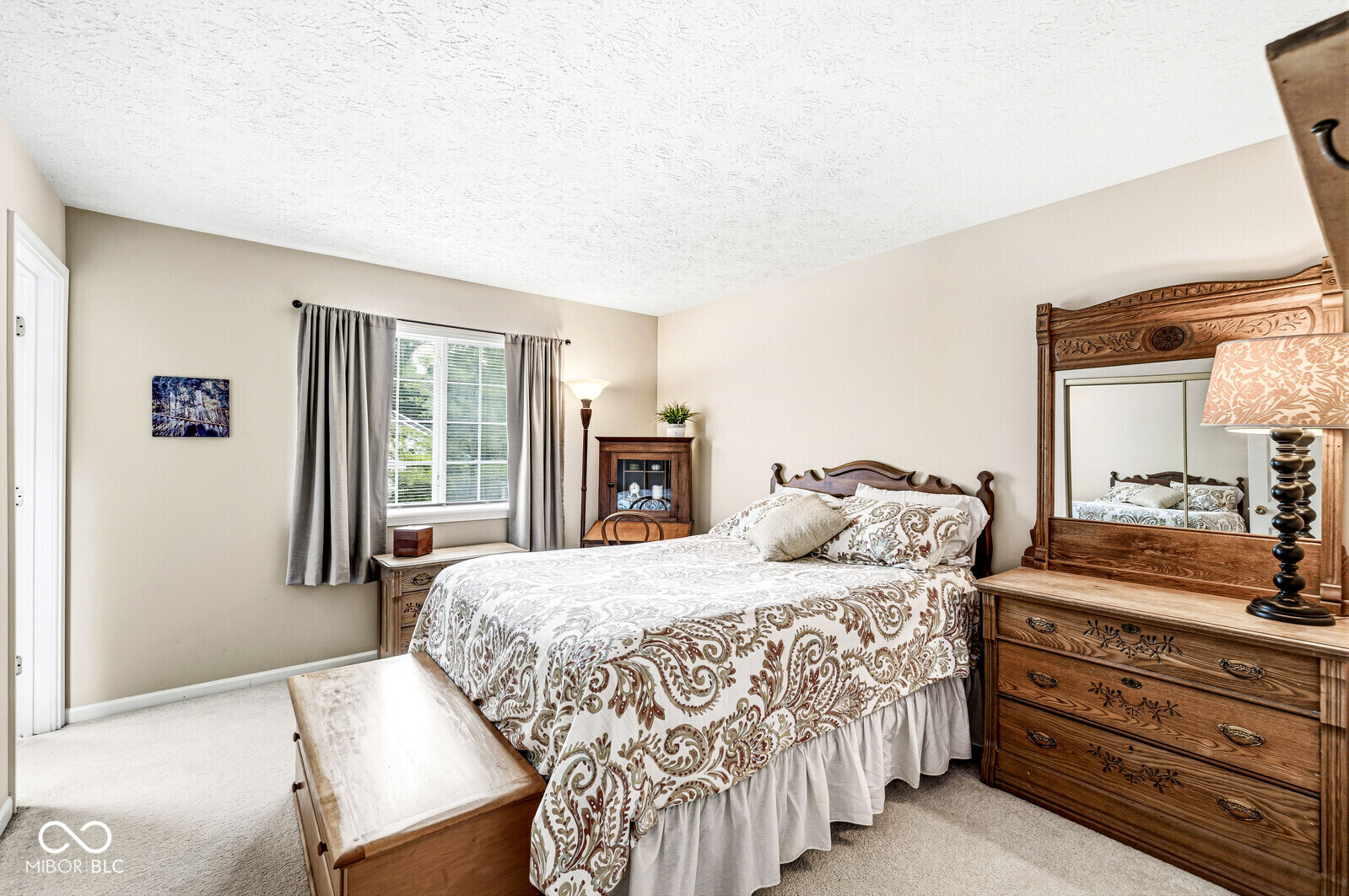 6908 Ralph Court