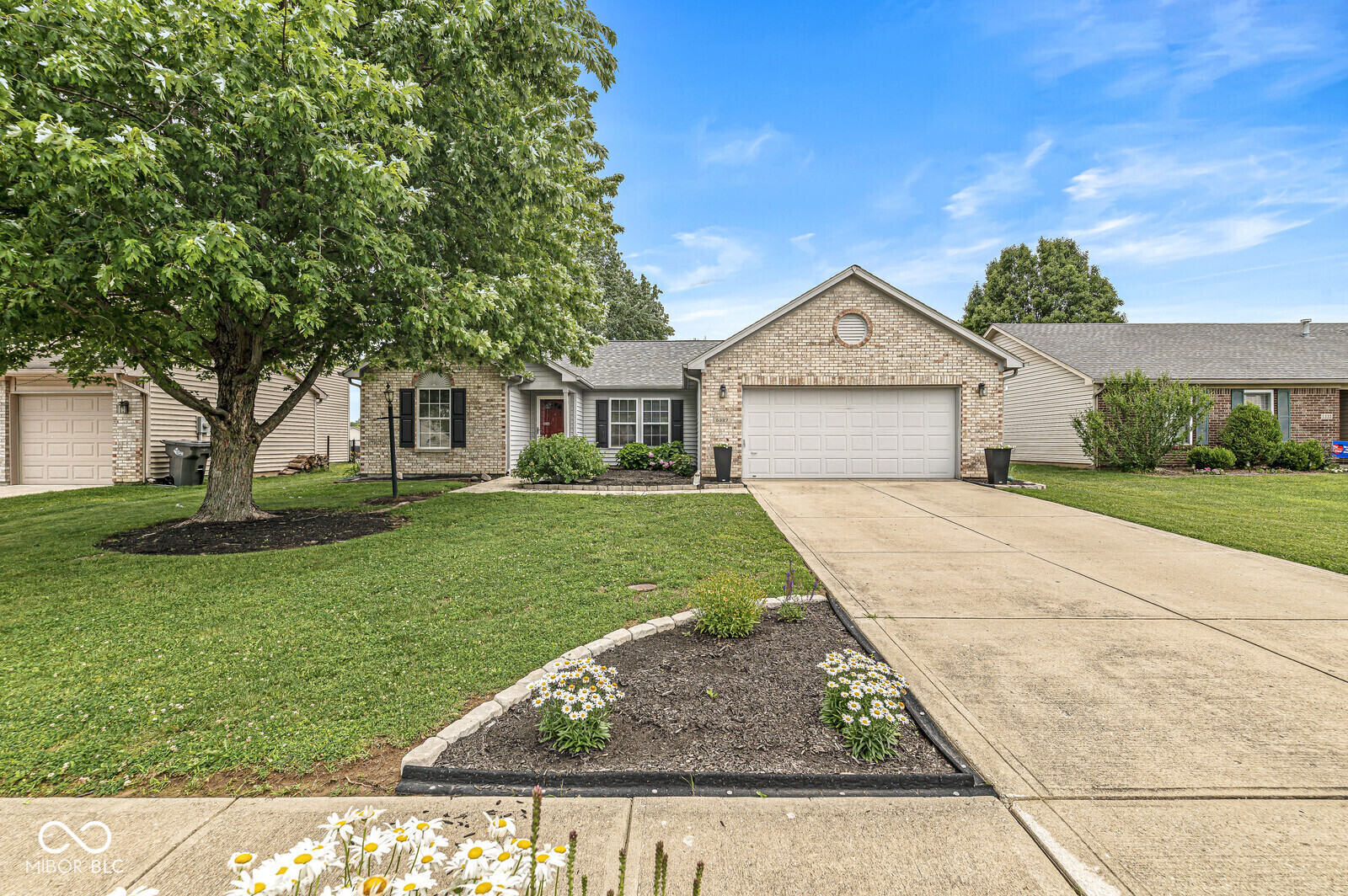 5327 Twin Bridge Boulevard