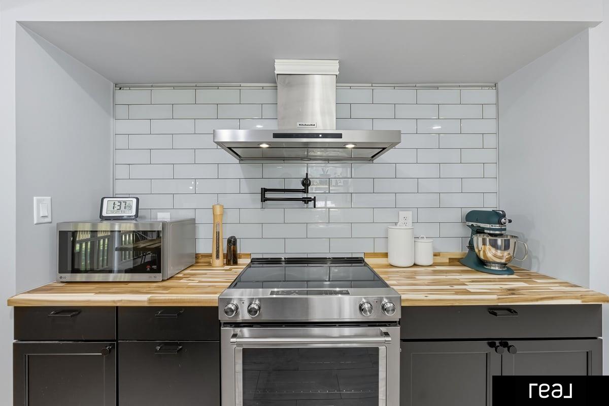 1701 Childs road east Road