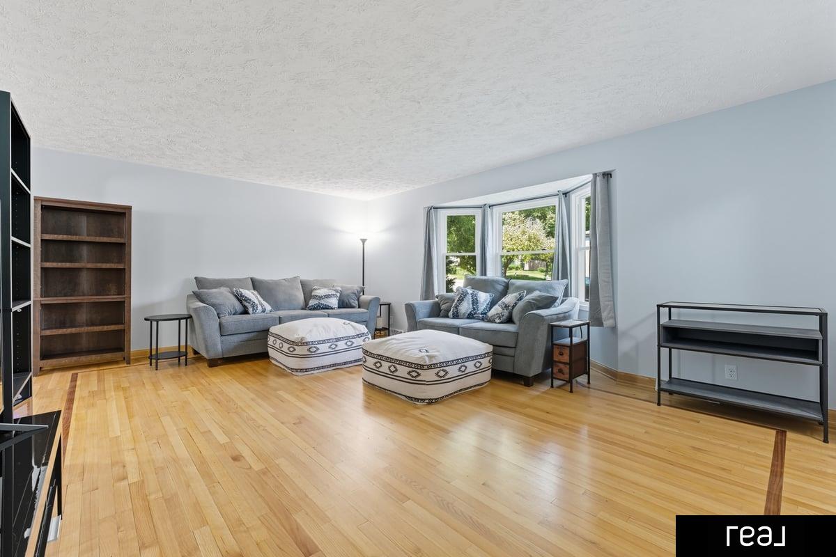 1701 Childs road east Road