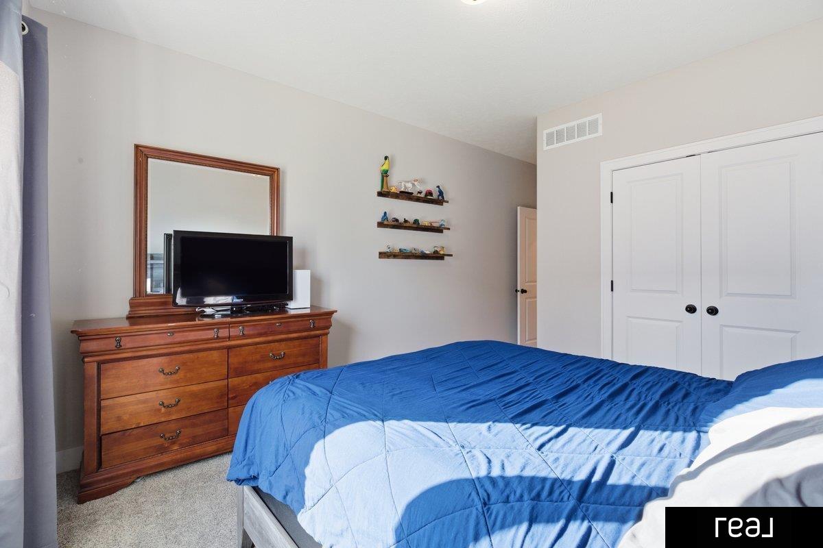 18765 Spaulding Street