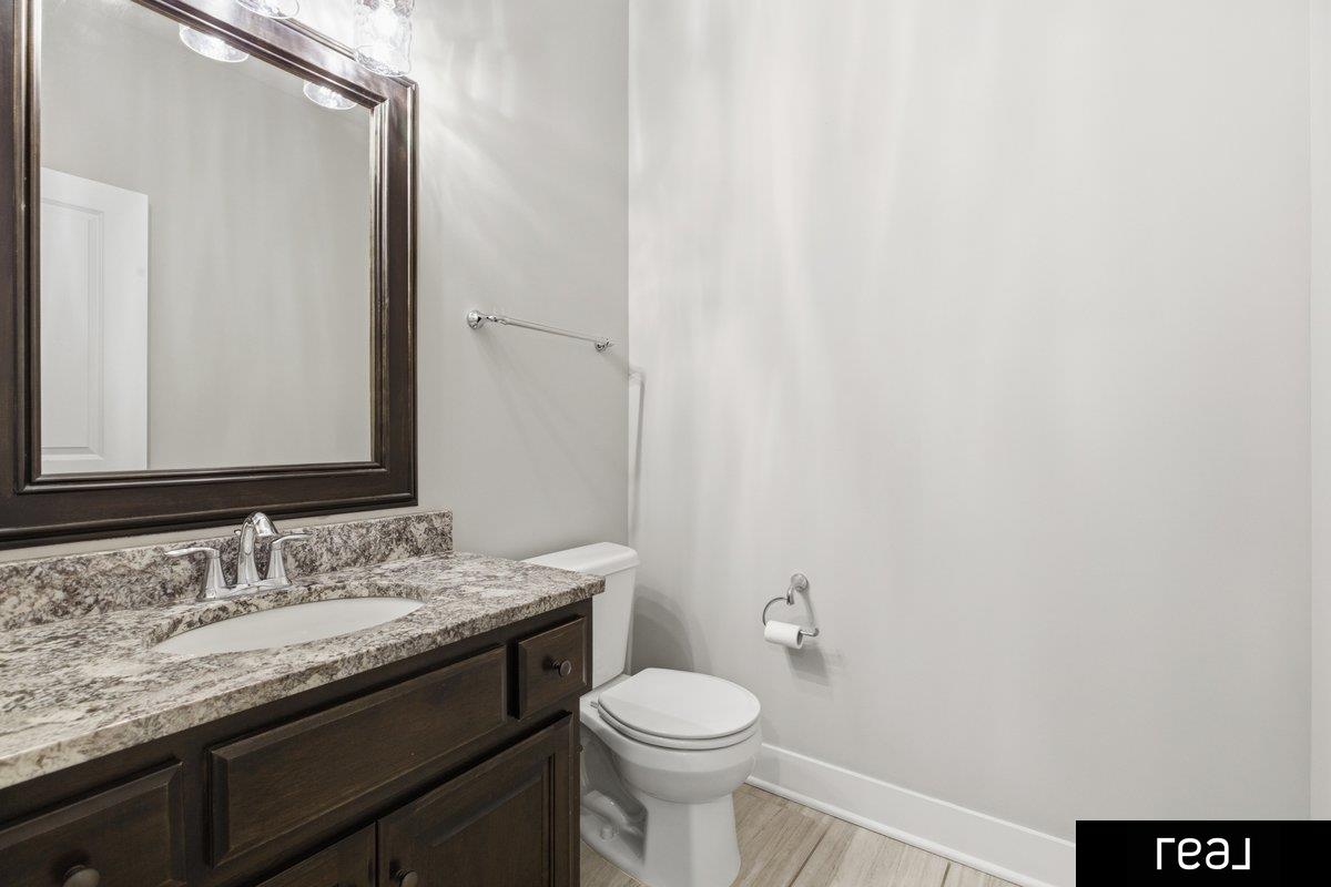 18765 Spaulding Street