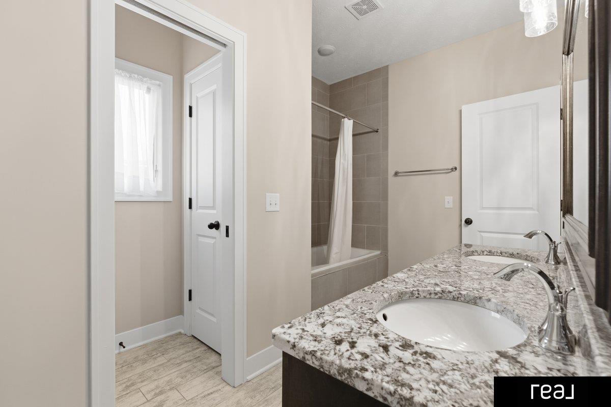 18765 Spaulding Street