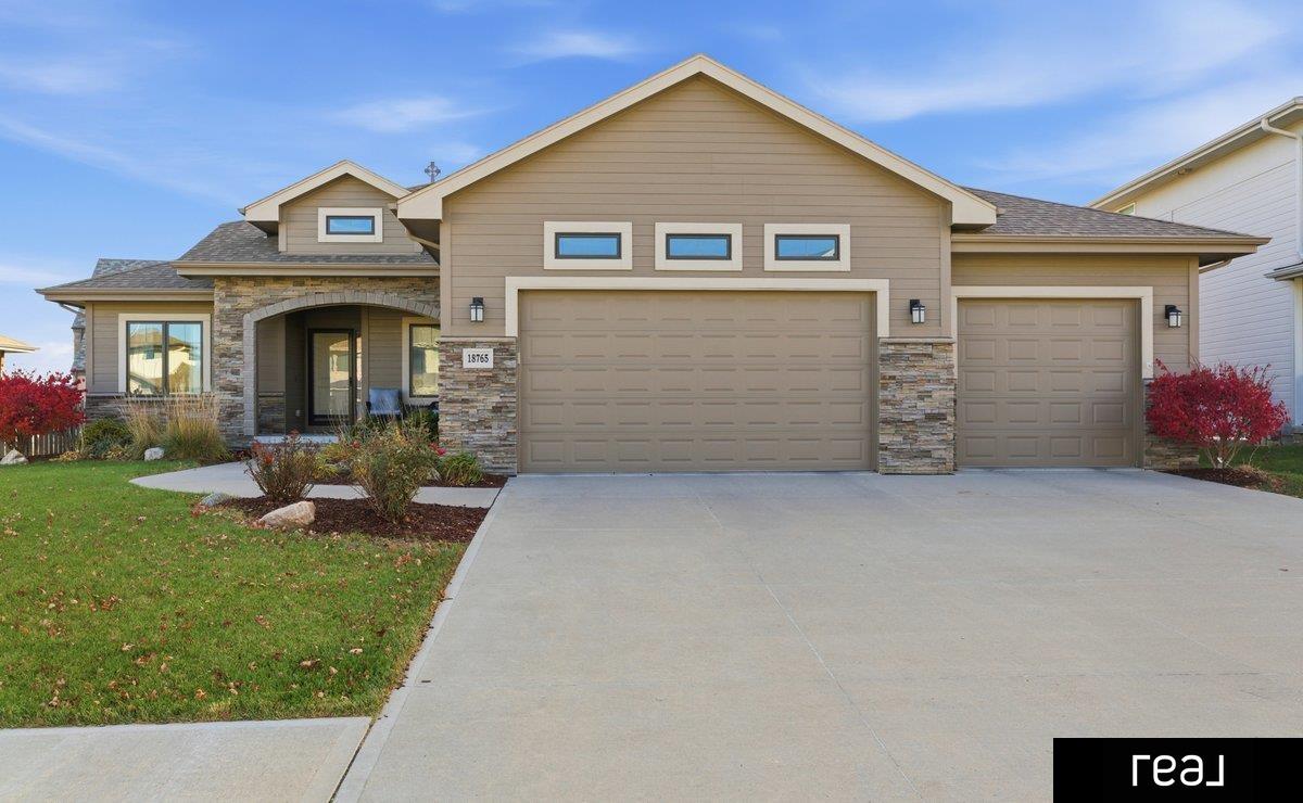 18765 Spaulding Street