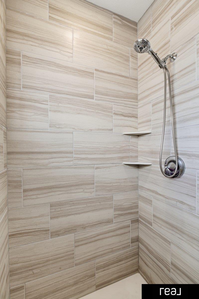 18765 Spaulding Street