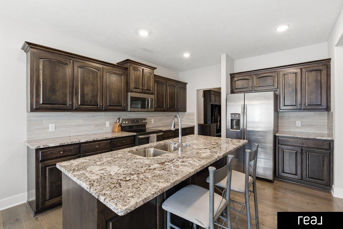 18765 Spaulding Street