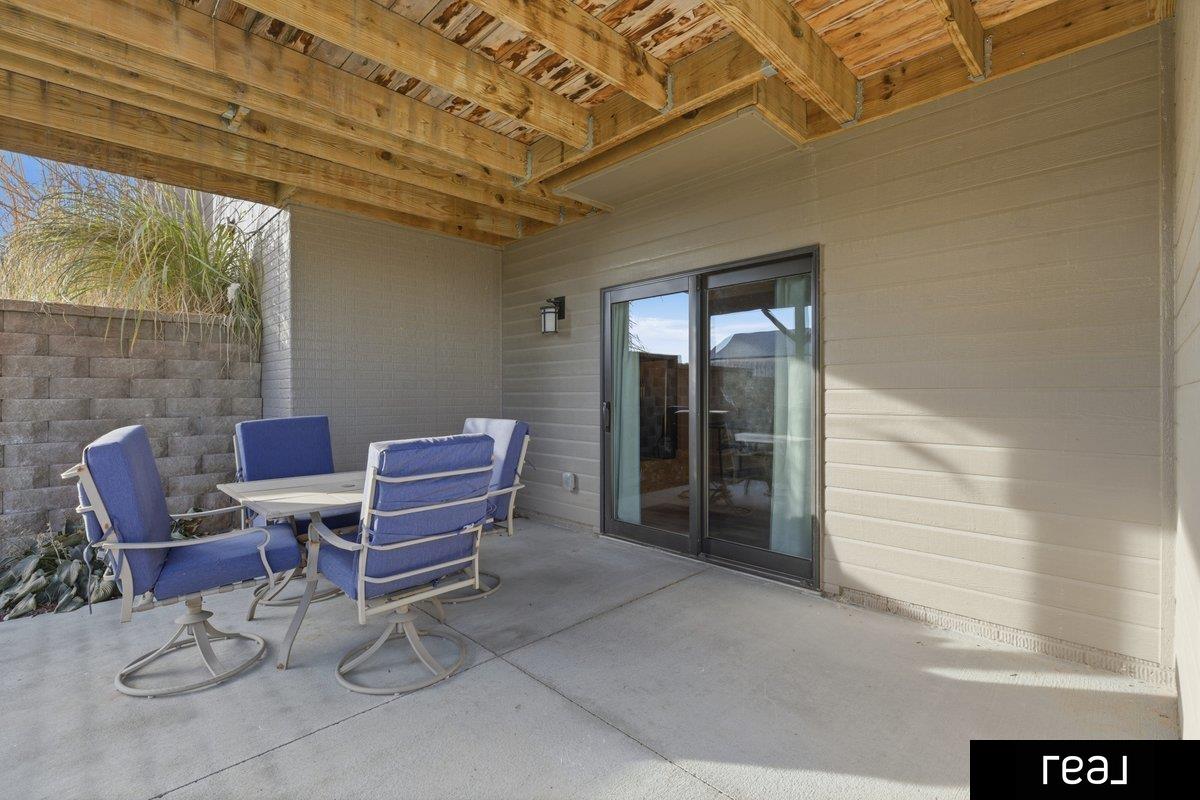 18765 Spaulding Street