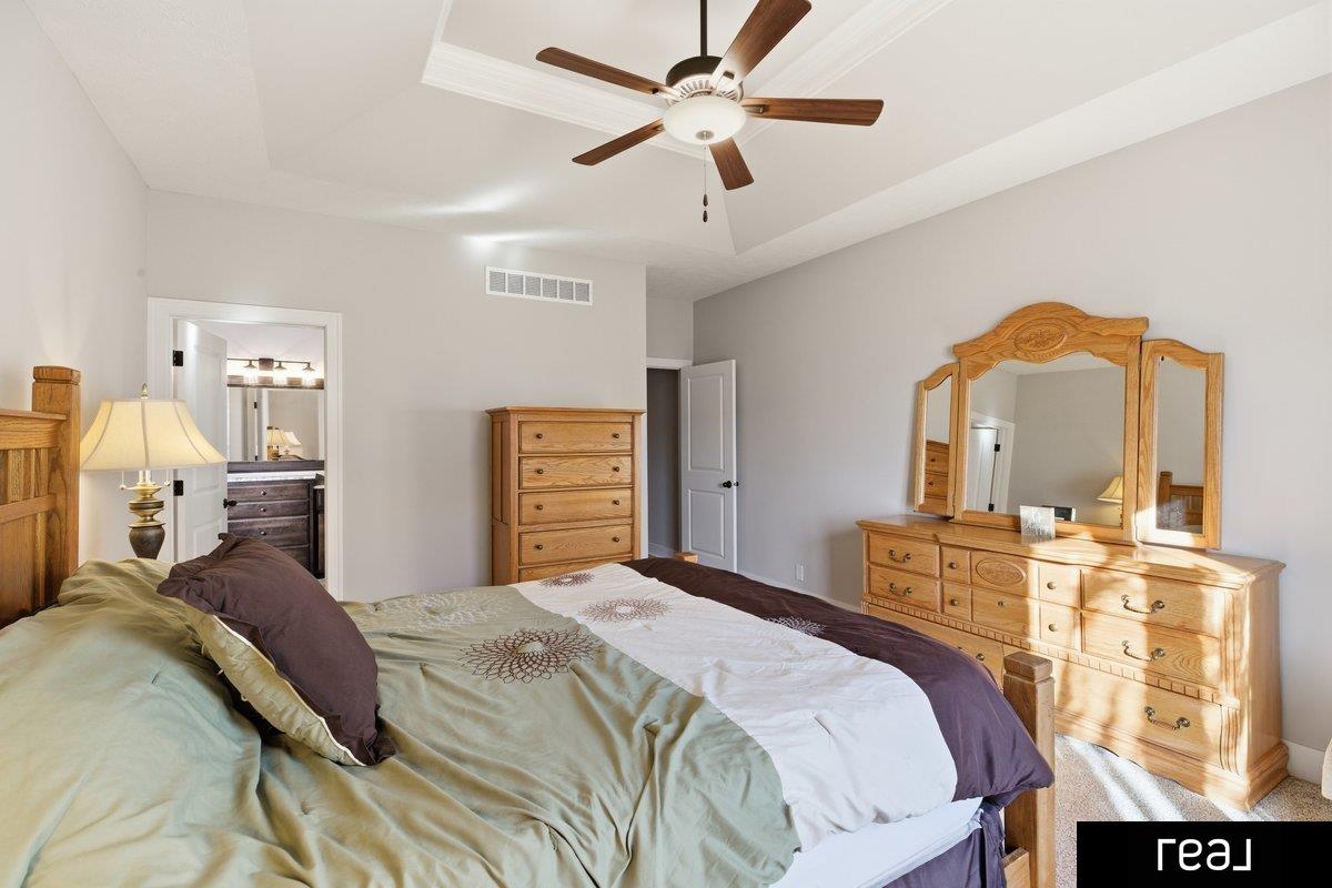 18765 Spaulding Street