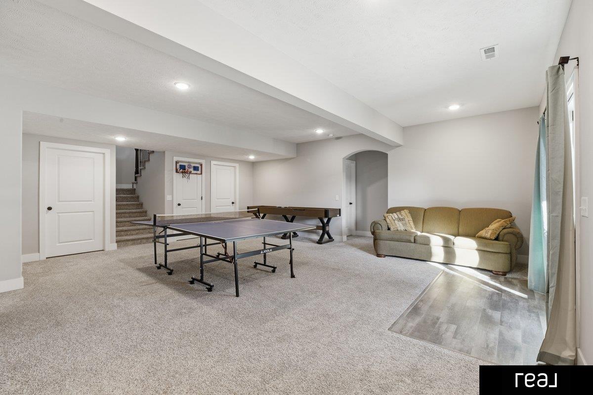 18765 Spaulding Street