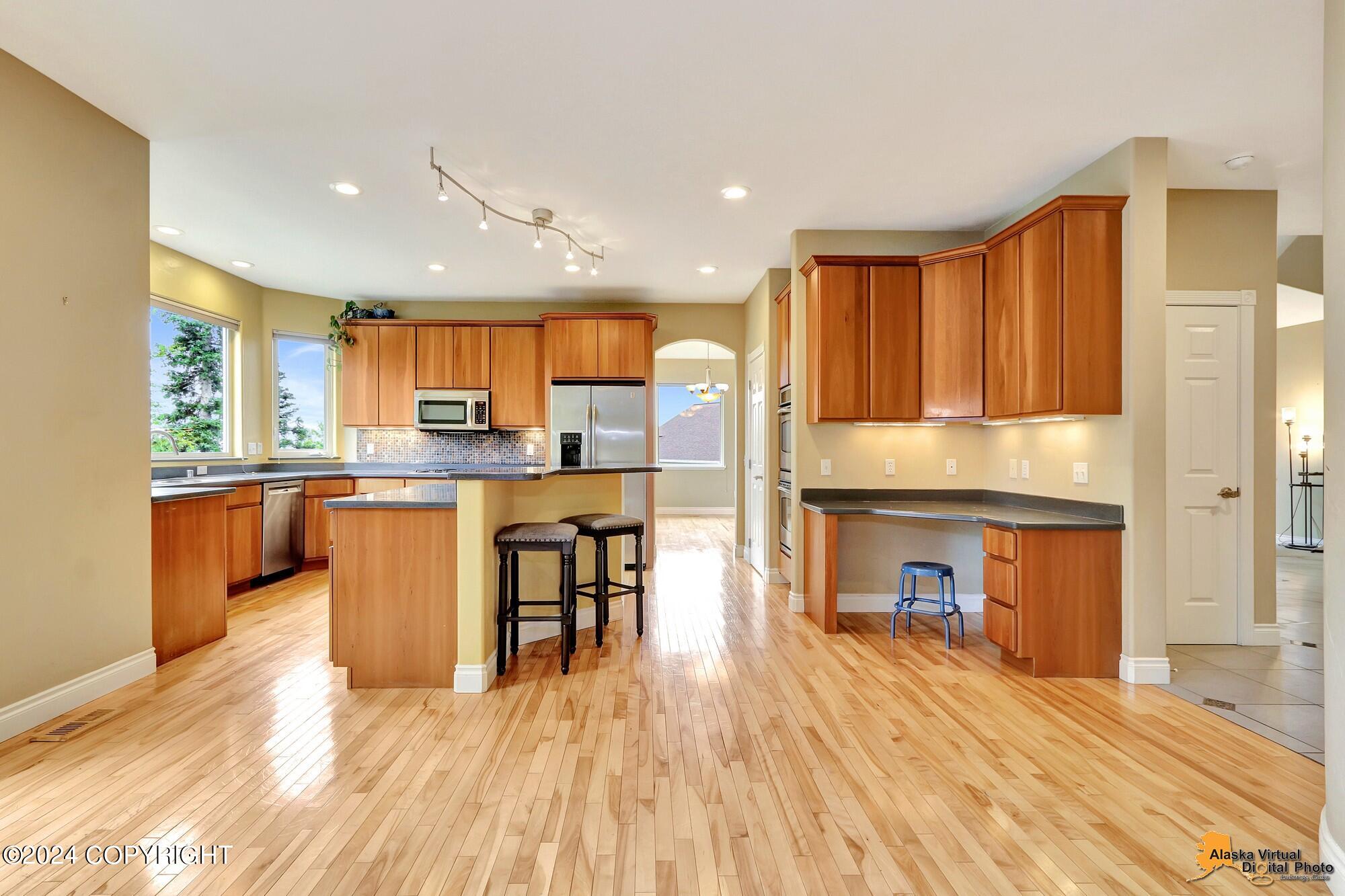 5300 Wood Hall Drive