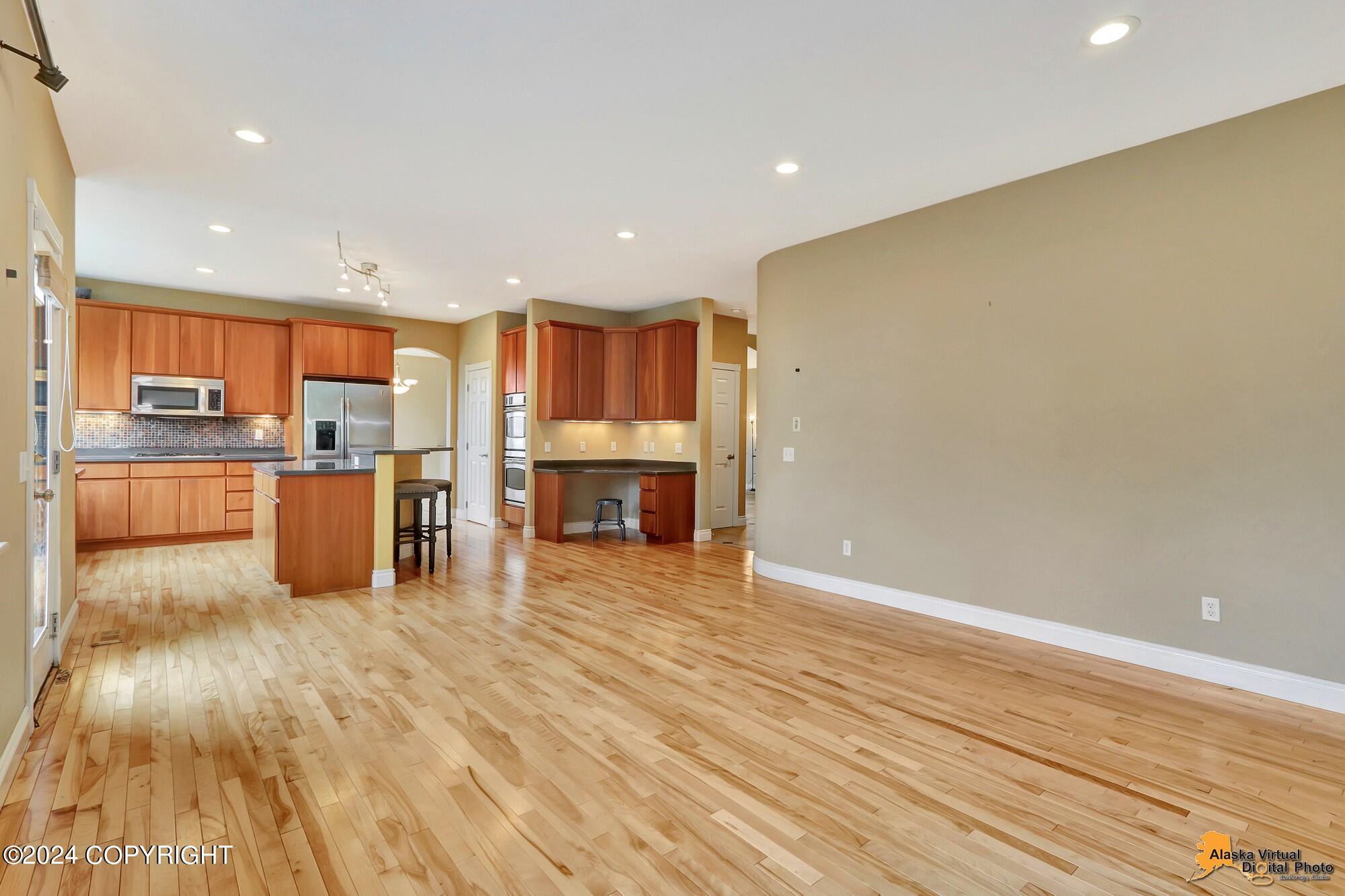 5300 Wood Hall Drive