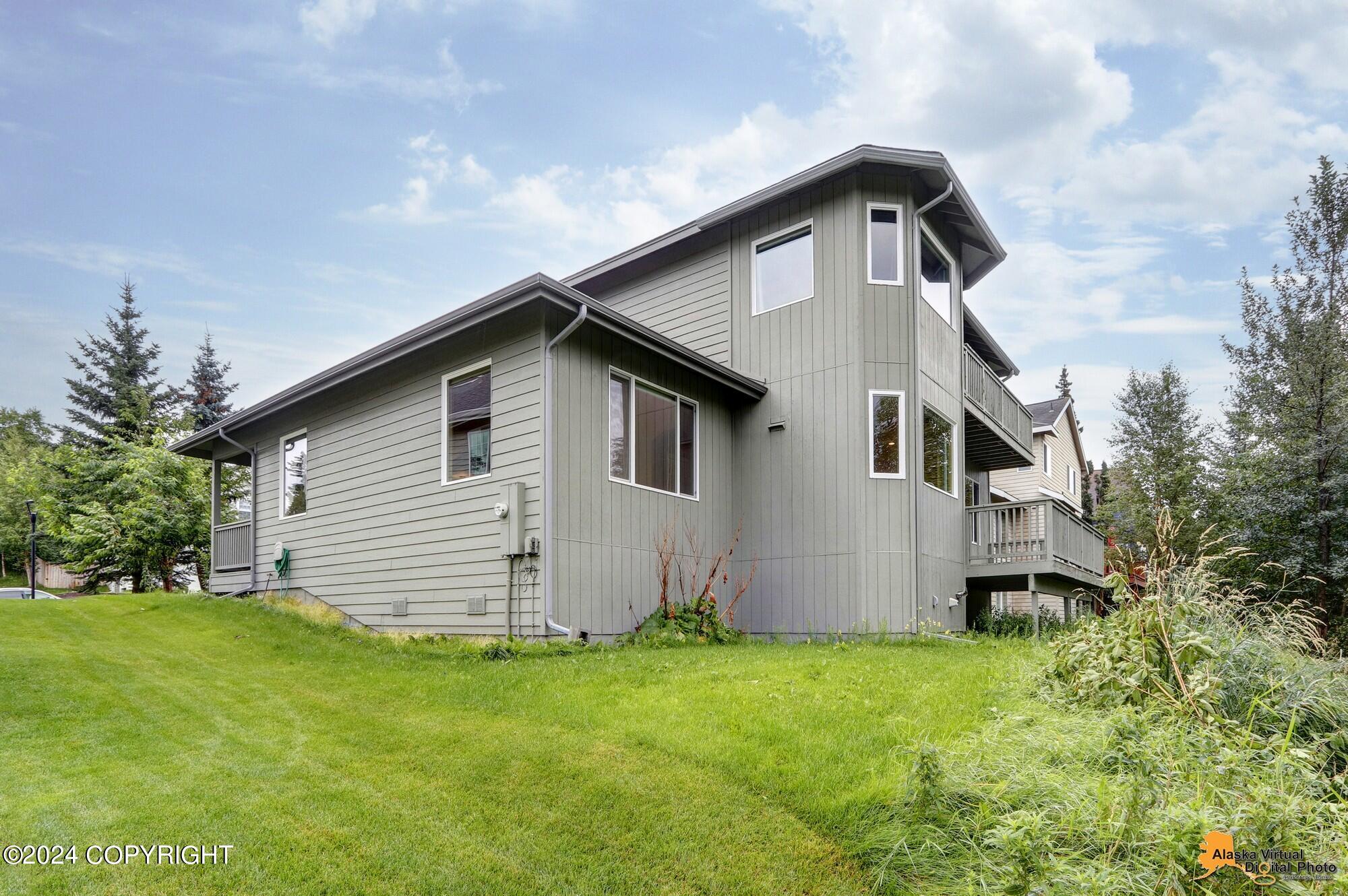 5300 Wood Hall Drive