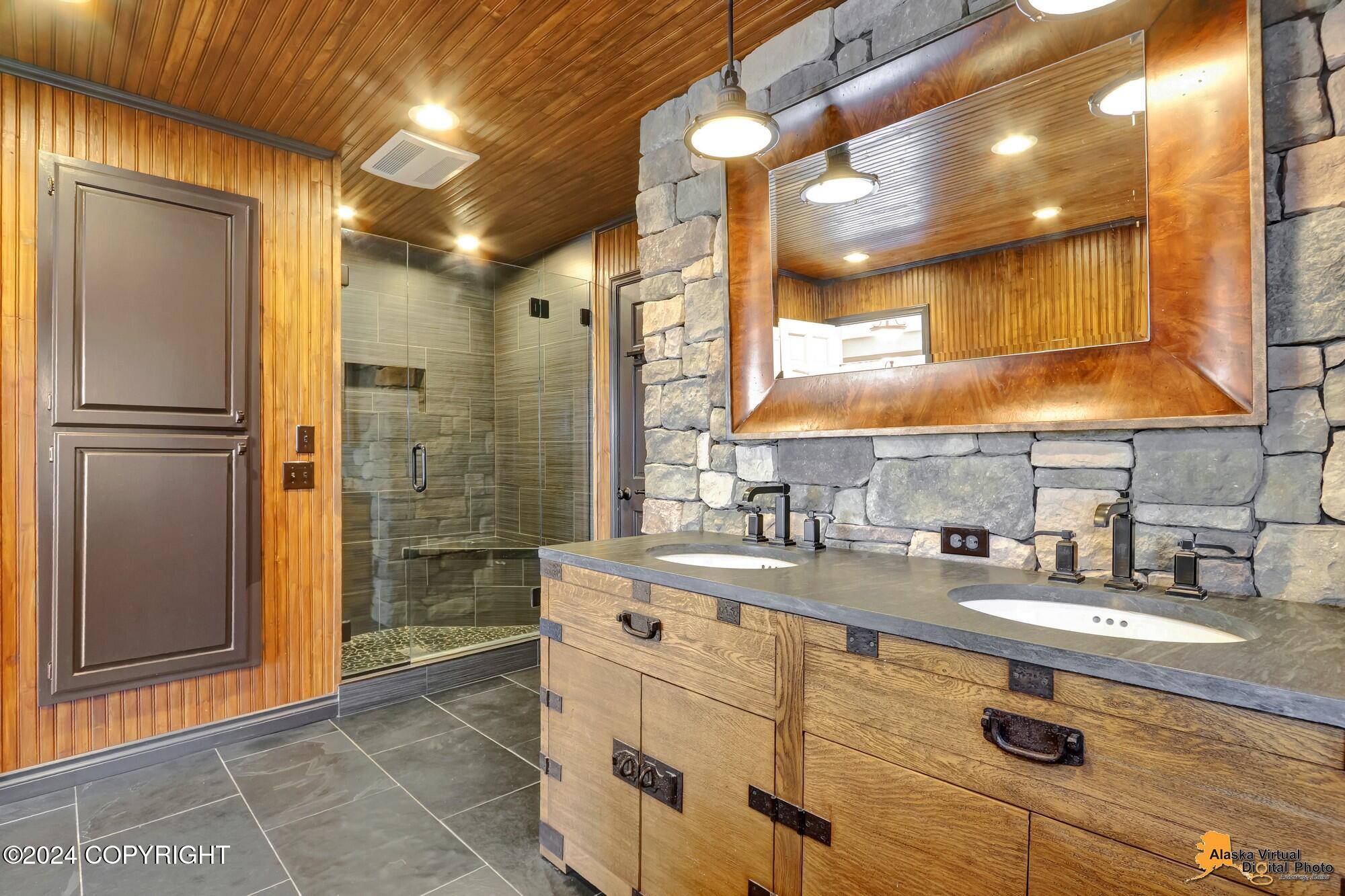 18739 Villages Scenic Parkway