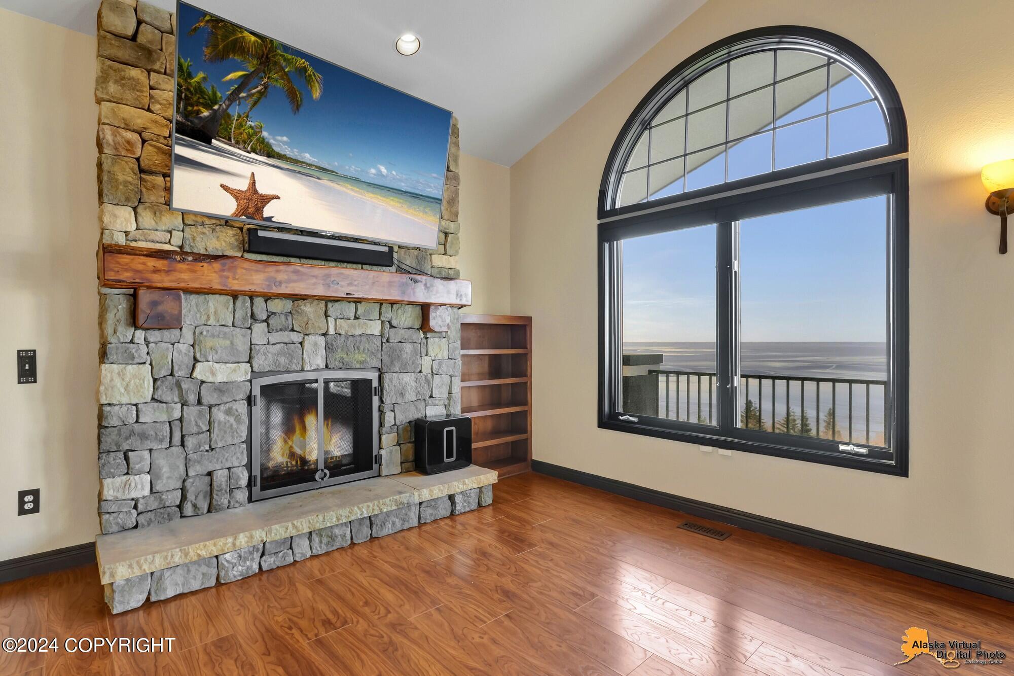 18739 Villages Scenic Parkway