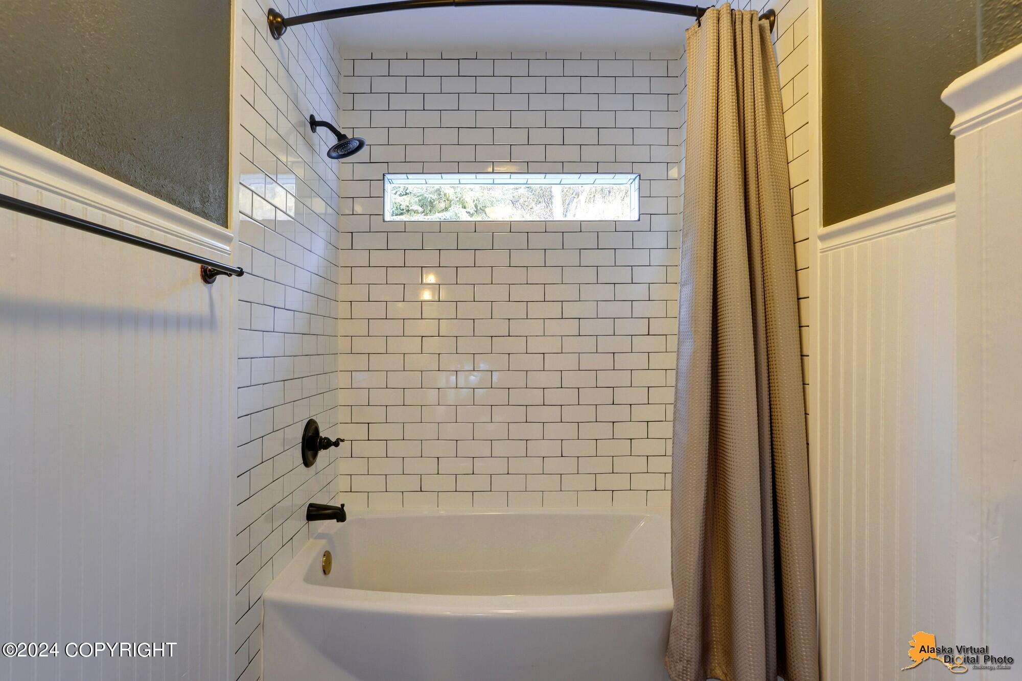 18739 Villages Scenic Parkway