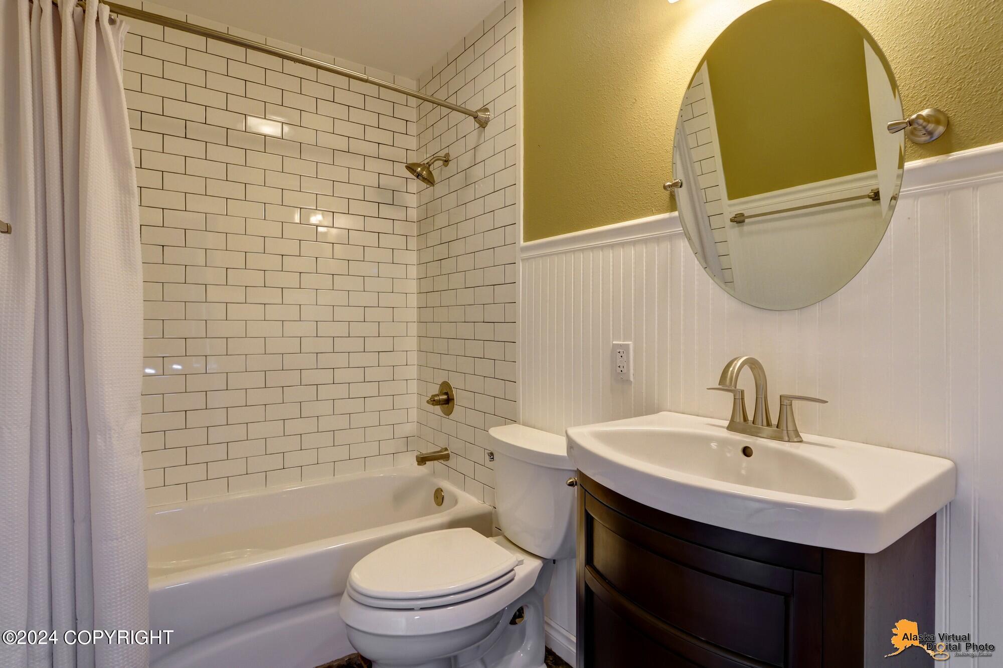 18739 Villages Scenic Parkway