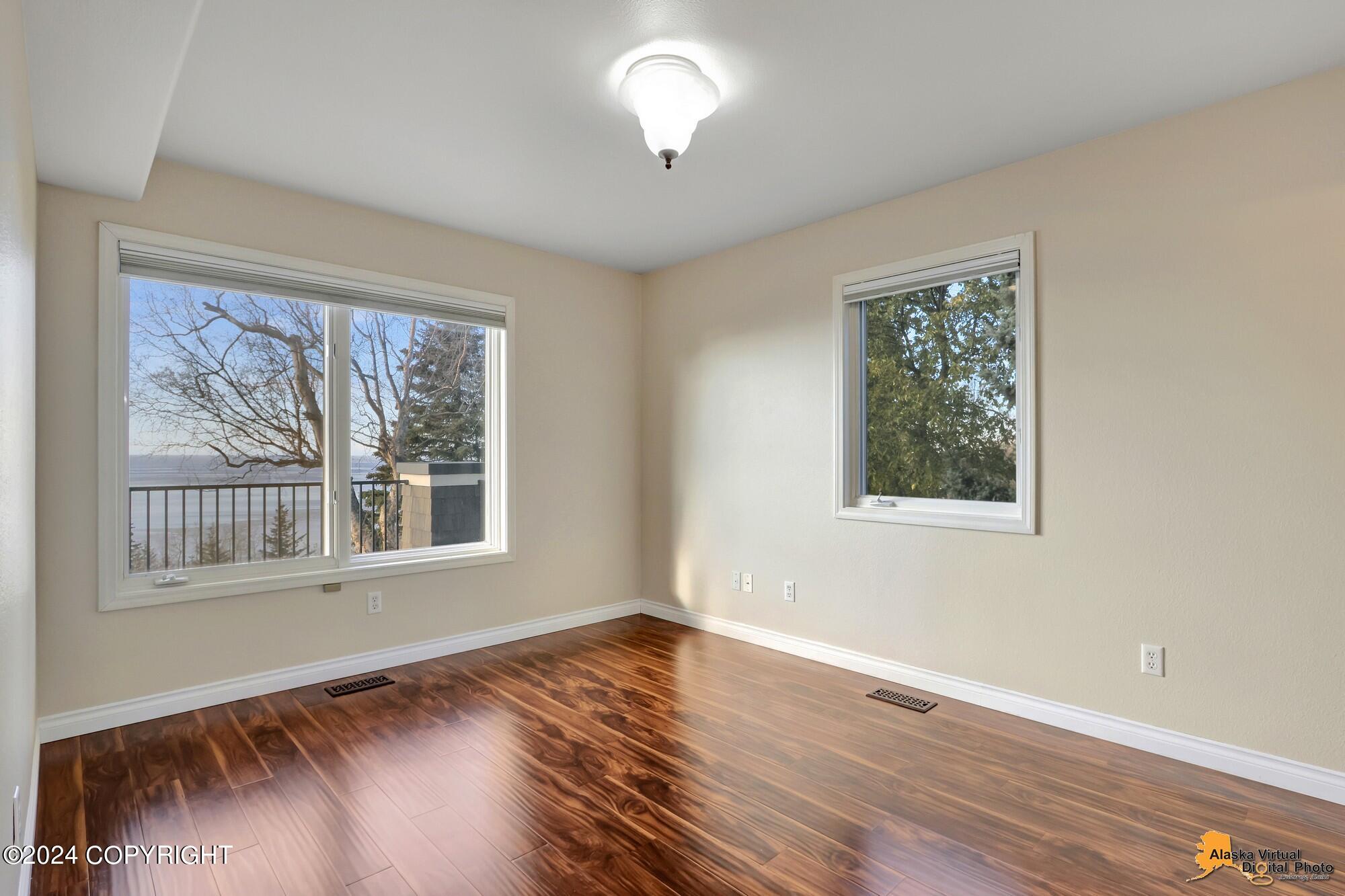 18739 Villages Scenic Parkway