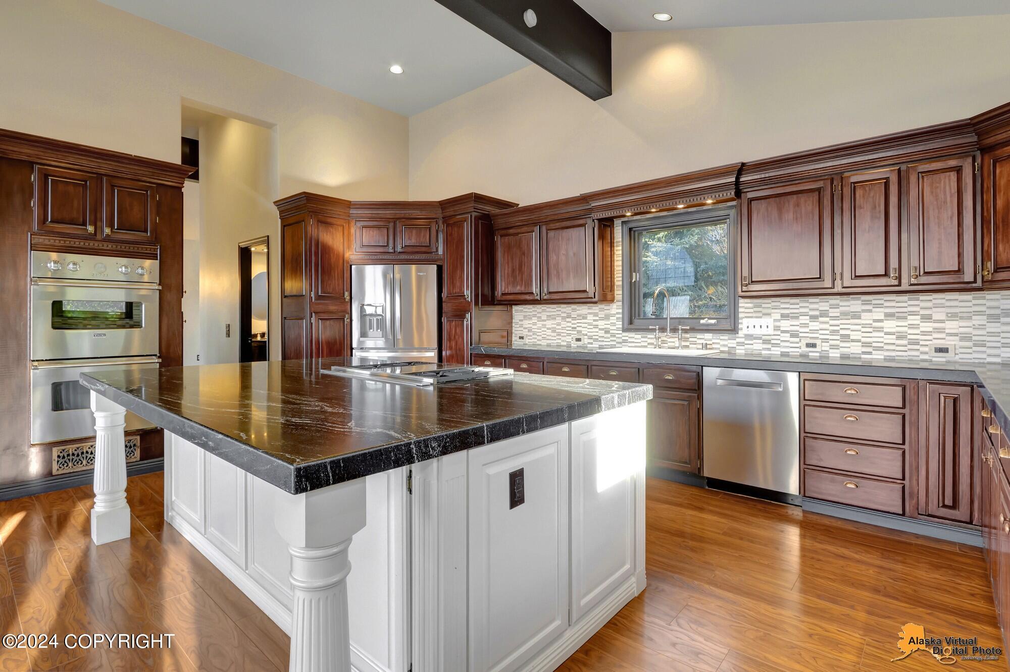 18739 Villages Scenic Parkway