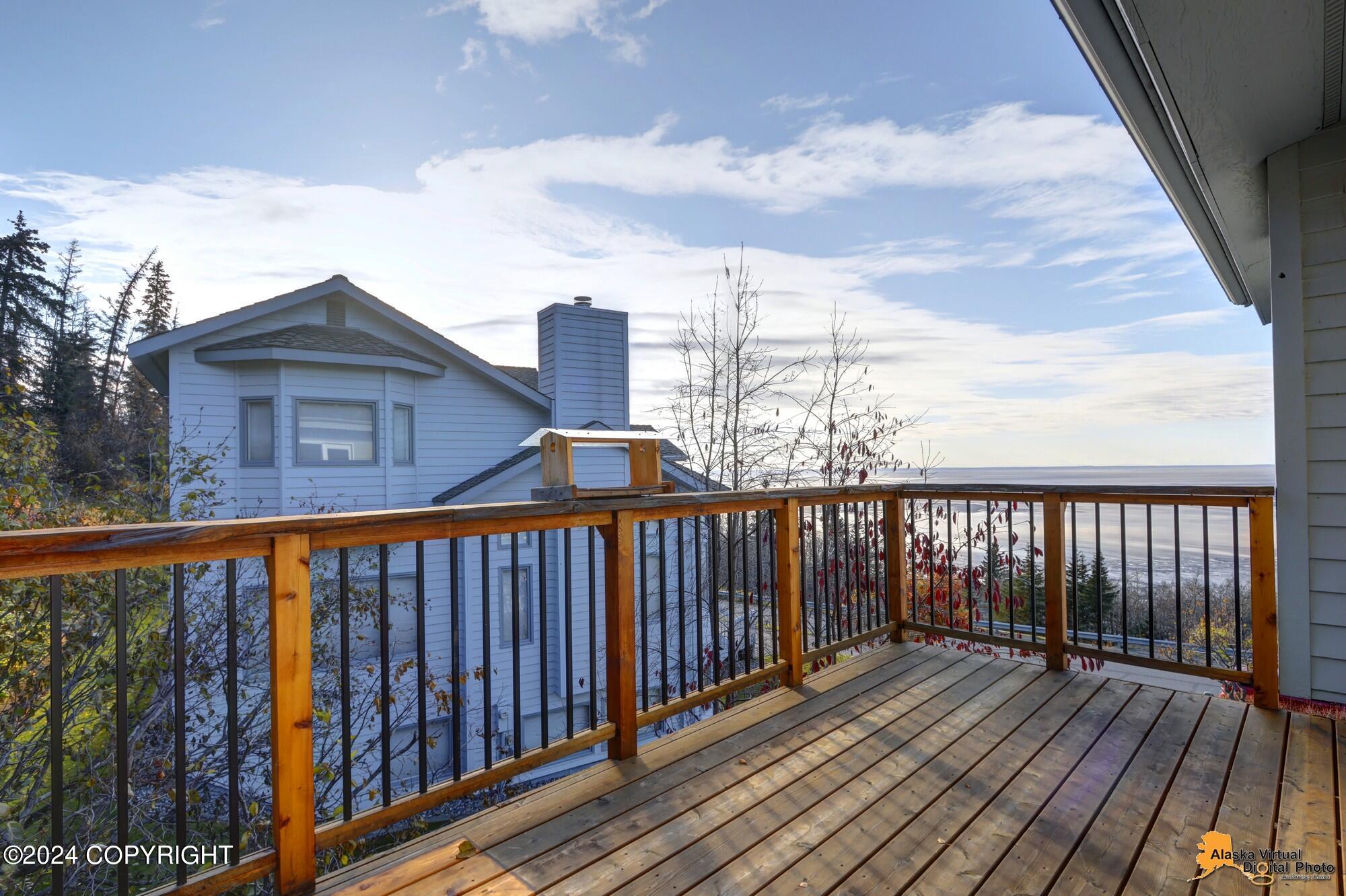 18739 Villages Scenic Parkway