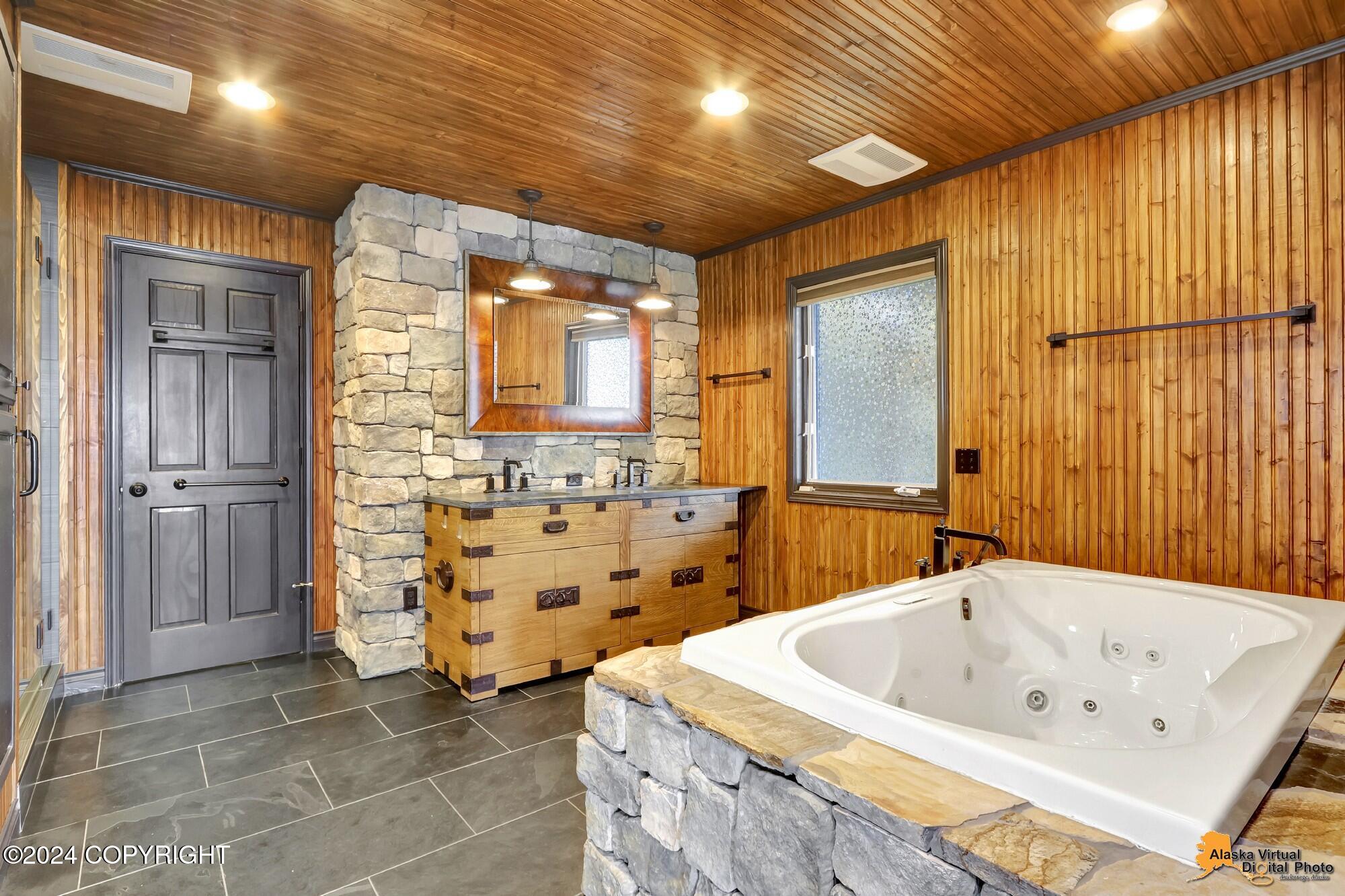 18739 Villages Scenic Parkway