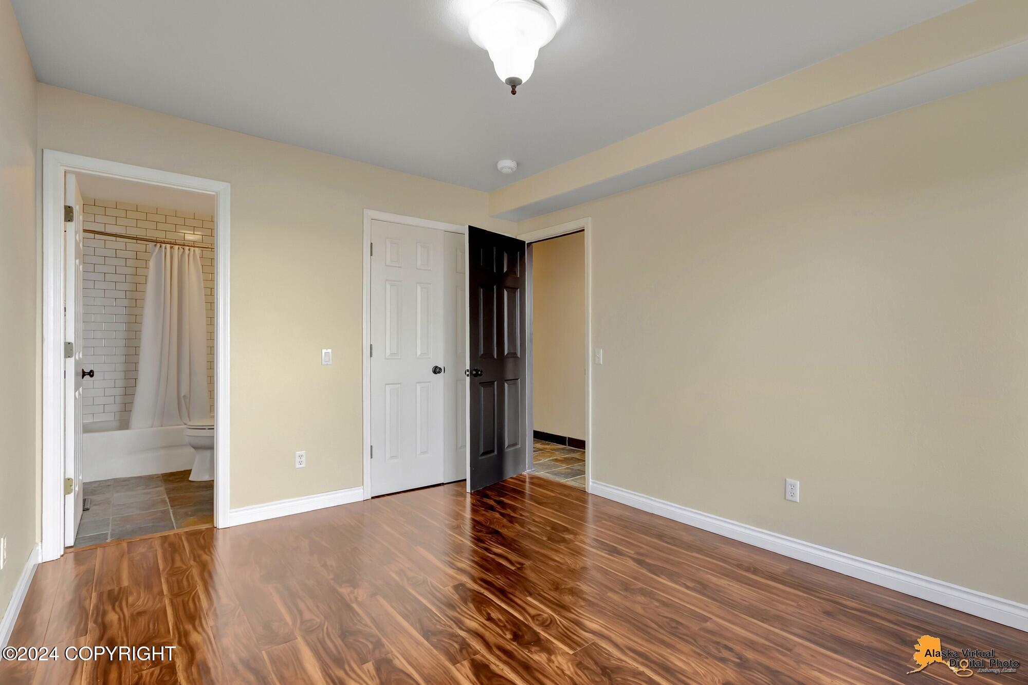 18739 Villages Scenic Parkway