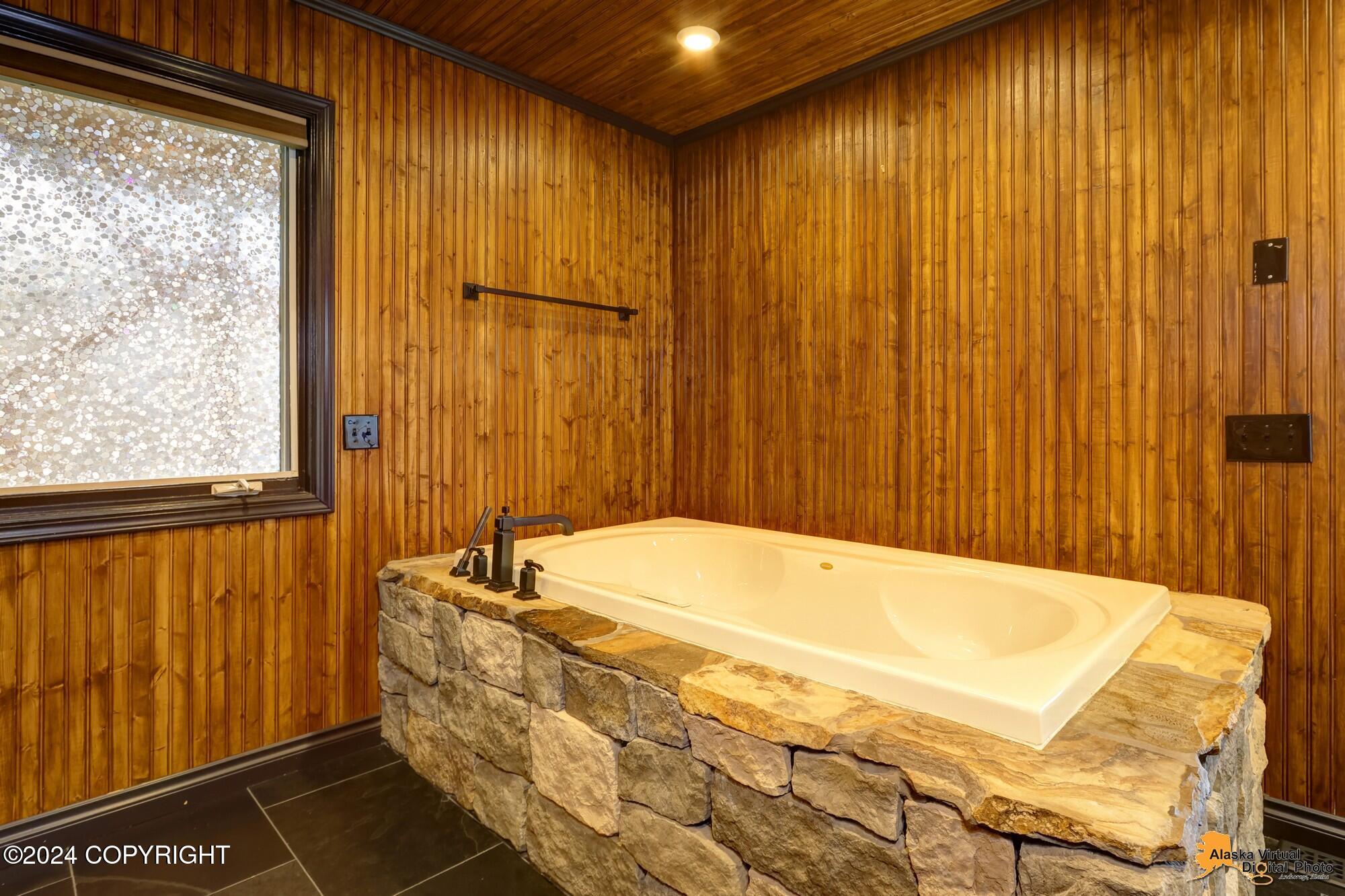 18739 Villages Scenic Parkway