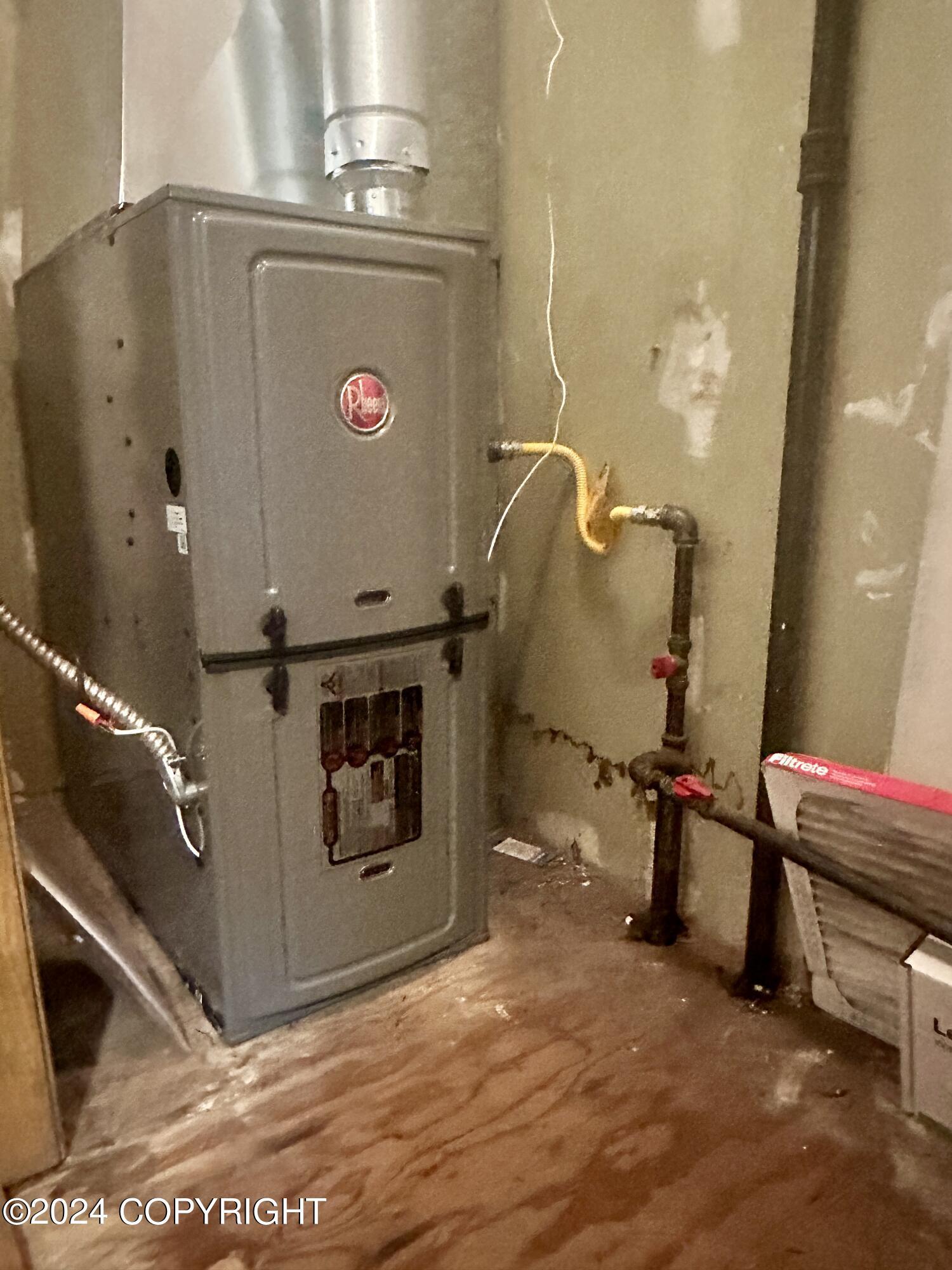 6021 Chevigny Street # 14 Unit: #A-14