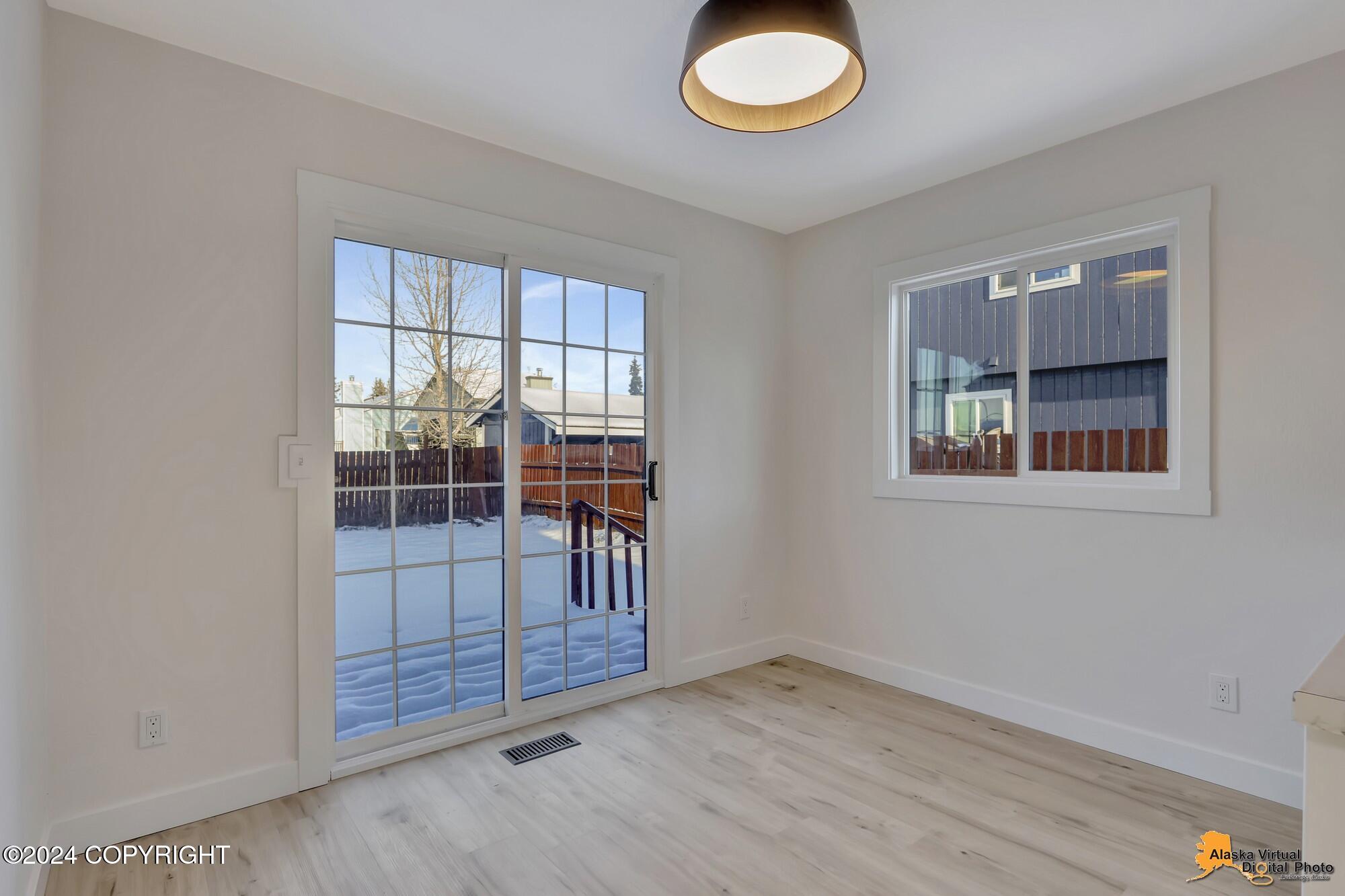 7608 Snow View Drive