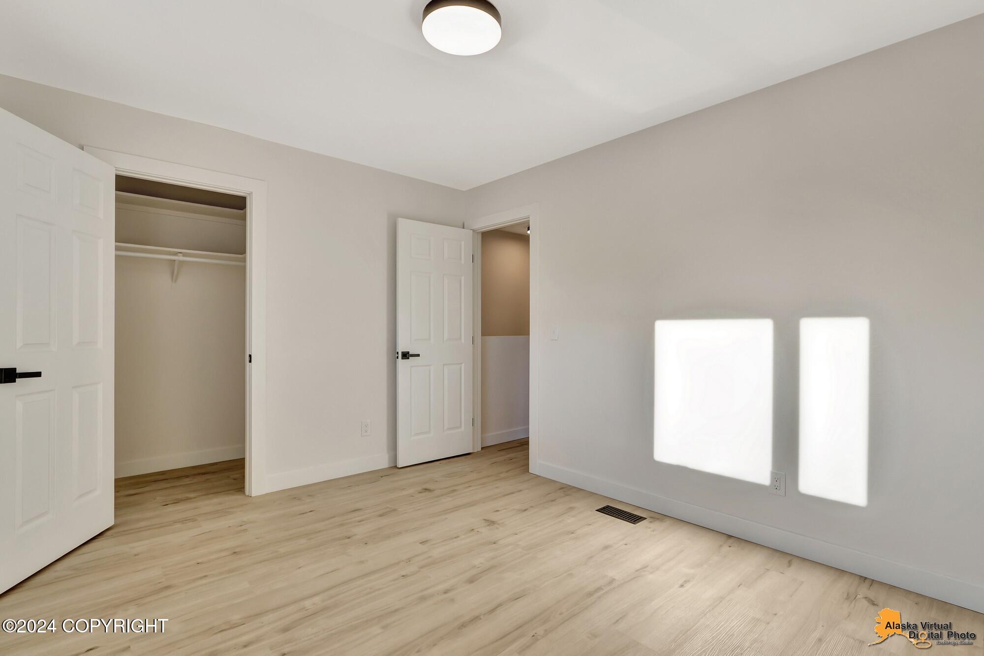 7608 Snow View Drive