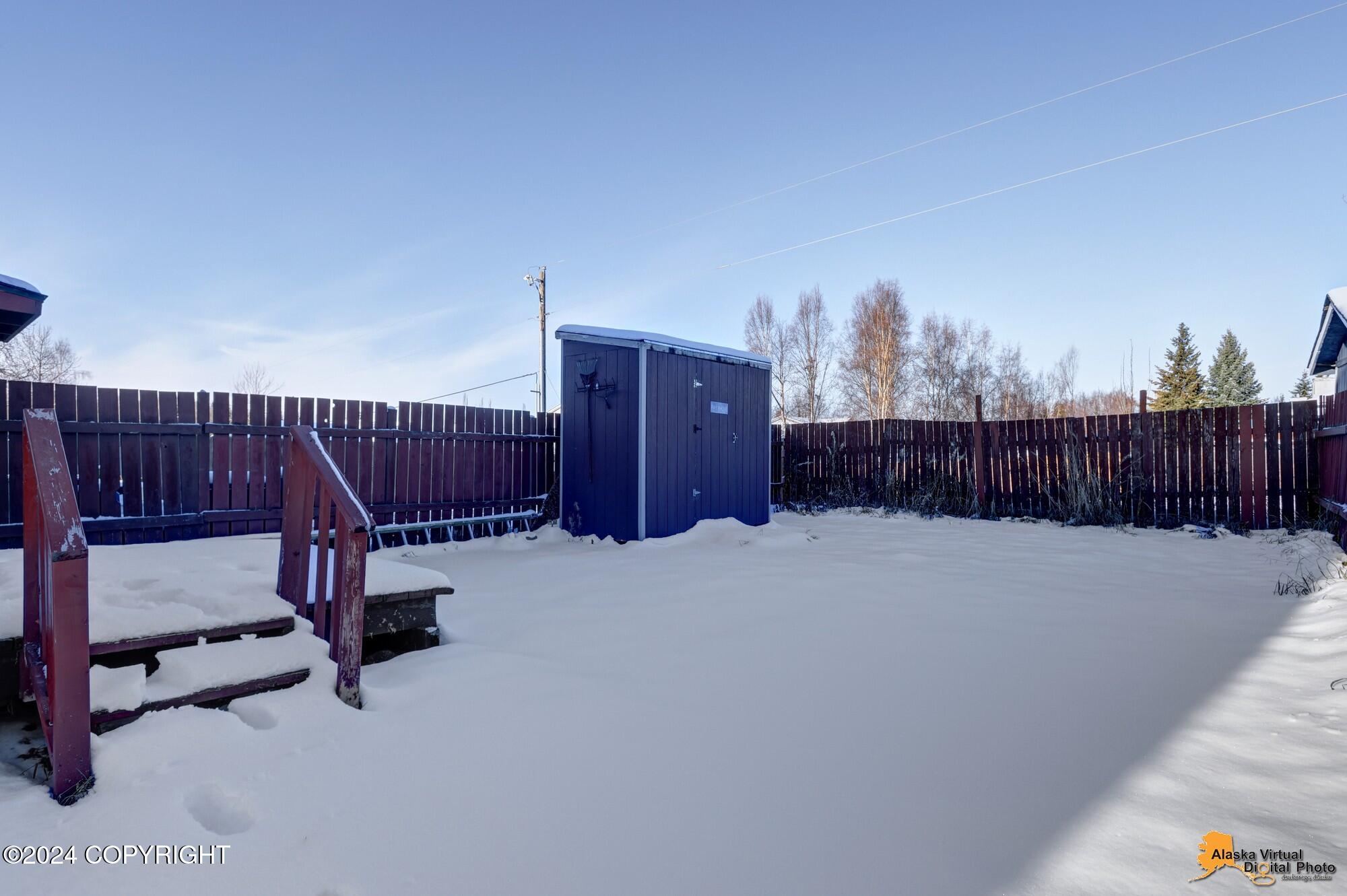 7608 Snow View Drive