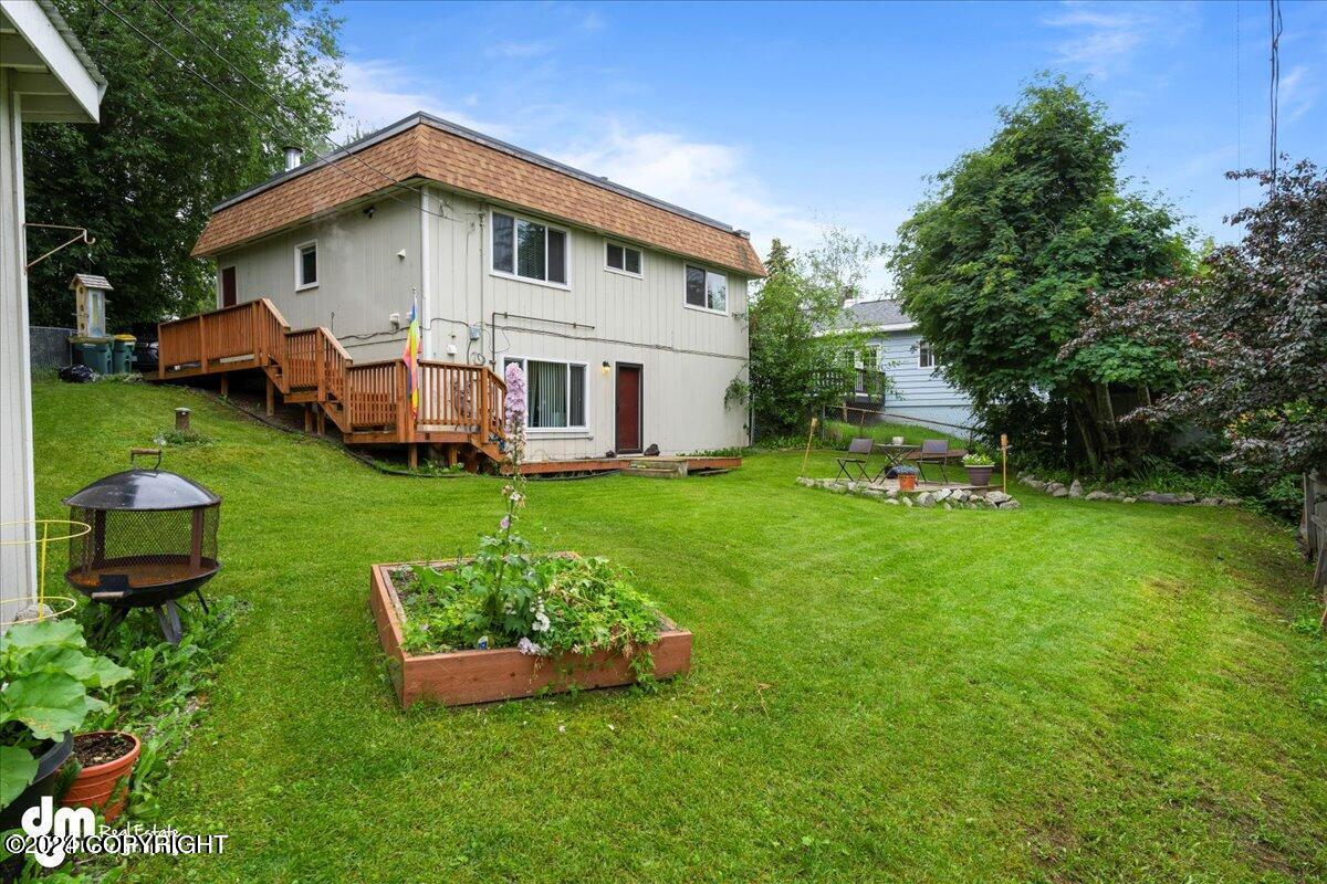 2703 Klamath Drive