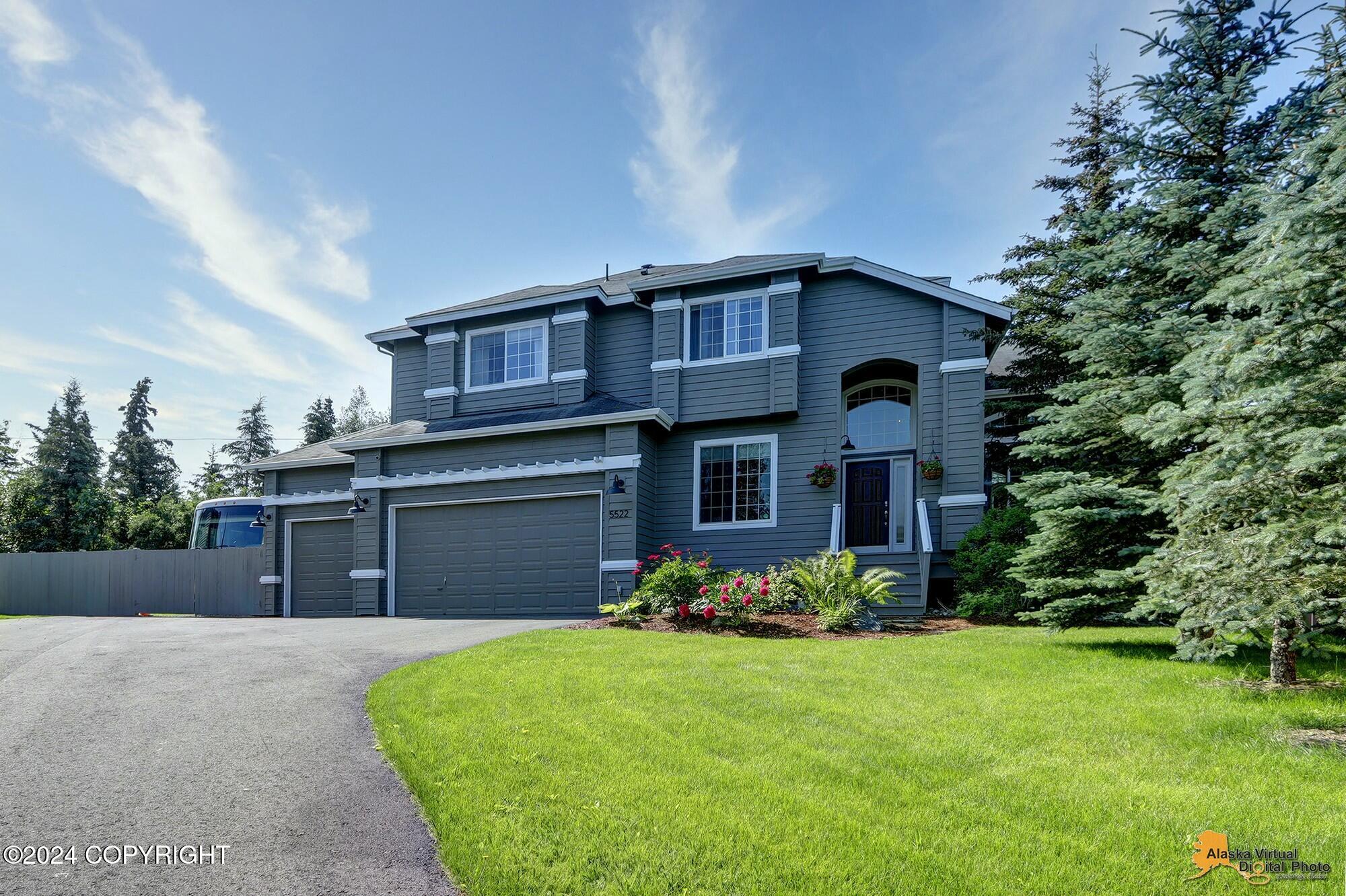 5522 Woodshire Circle
