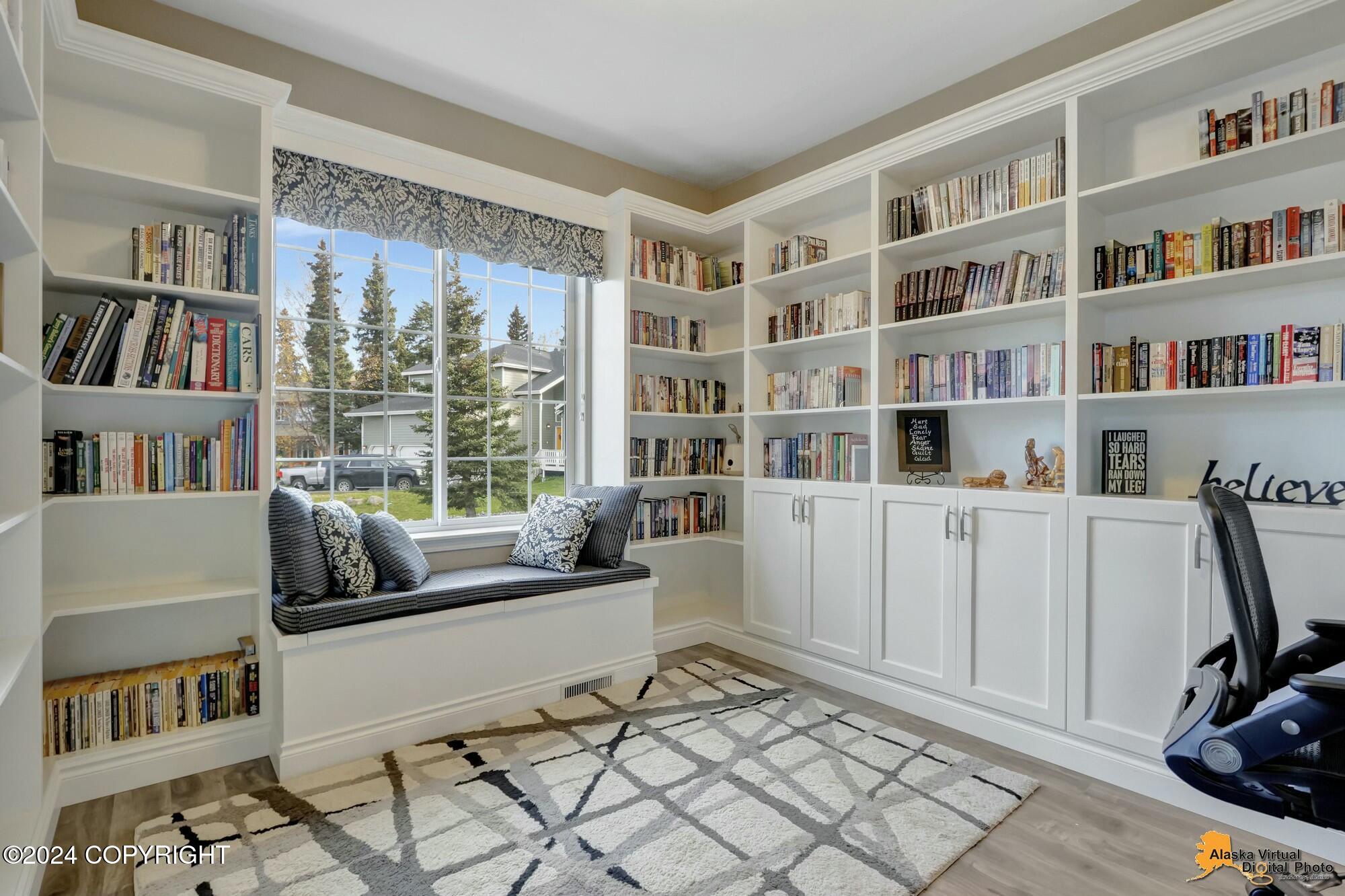 5522 Woodshire Circle