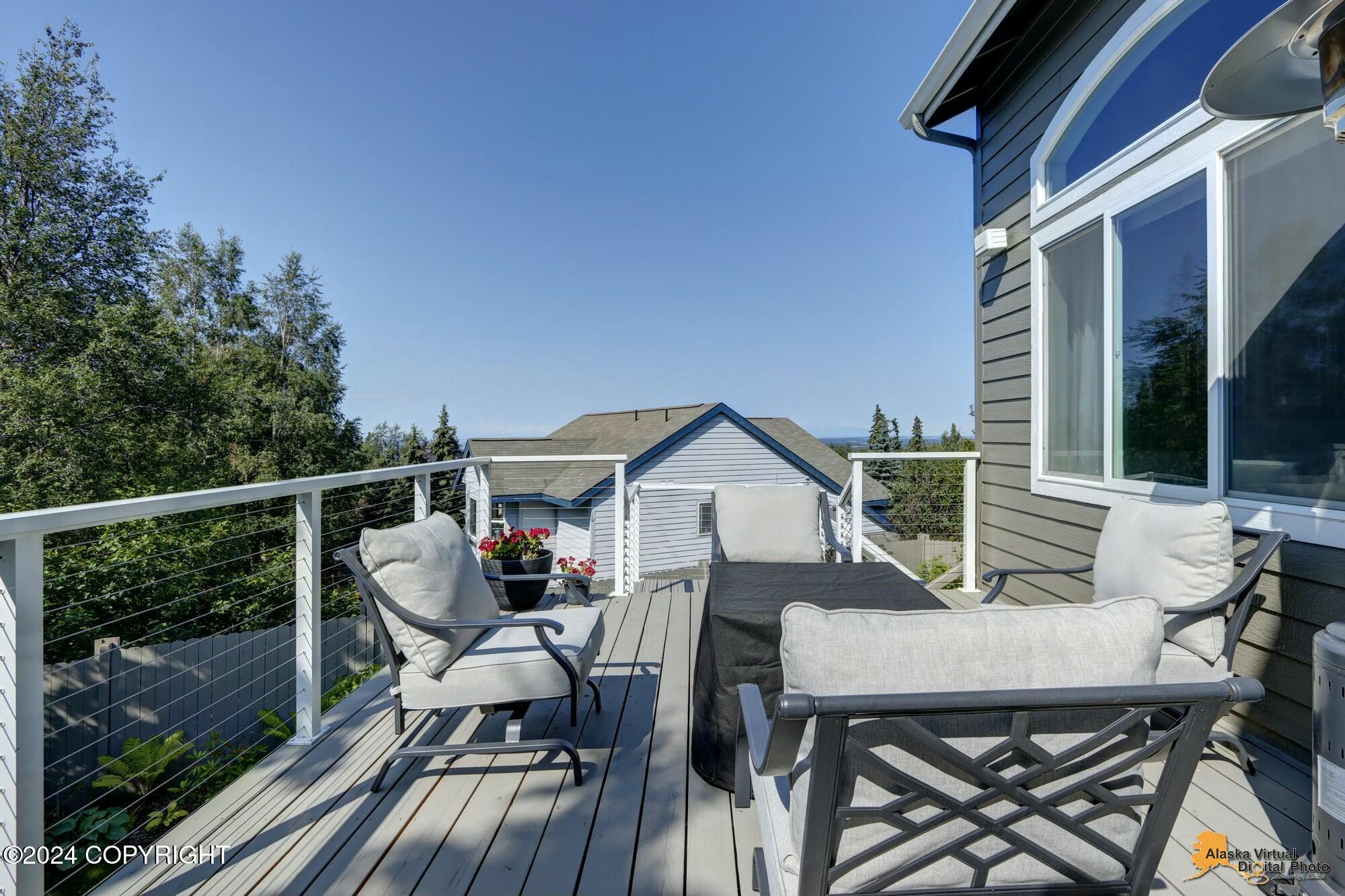 5522 Woodshire Circle