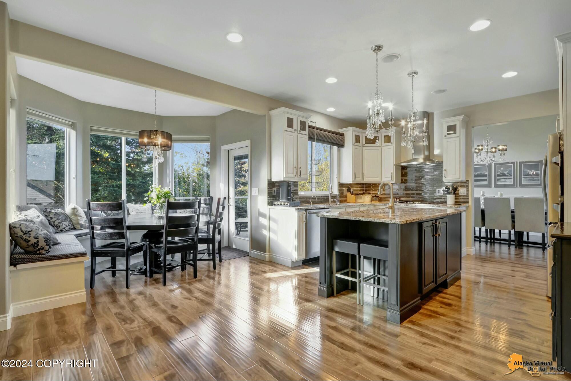 5522 Woodshire Circle