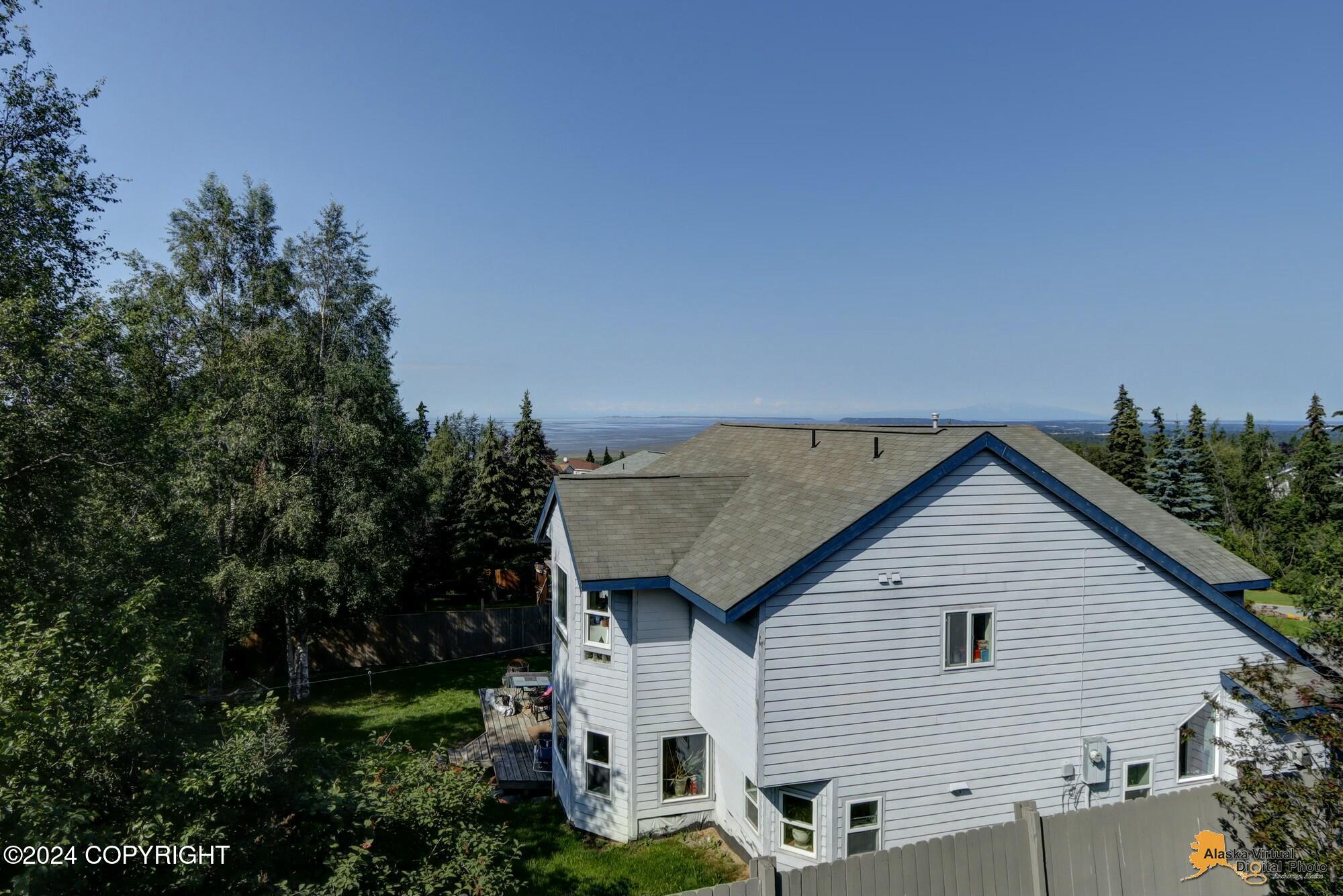 5522 Woodshire Circle