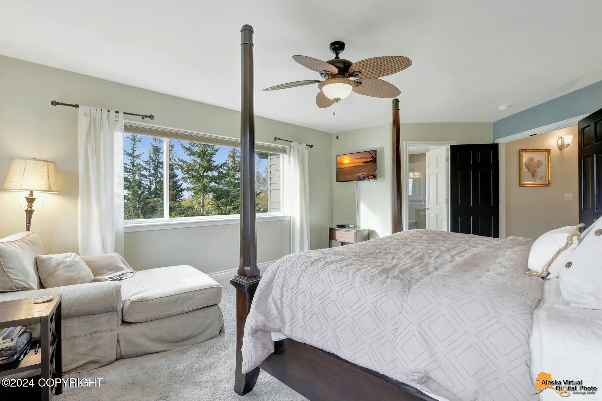 5522 Woodshire Circle