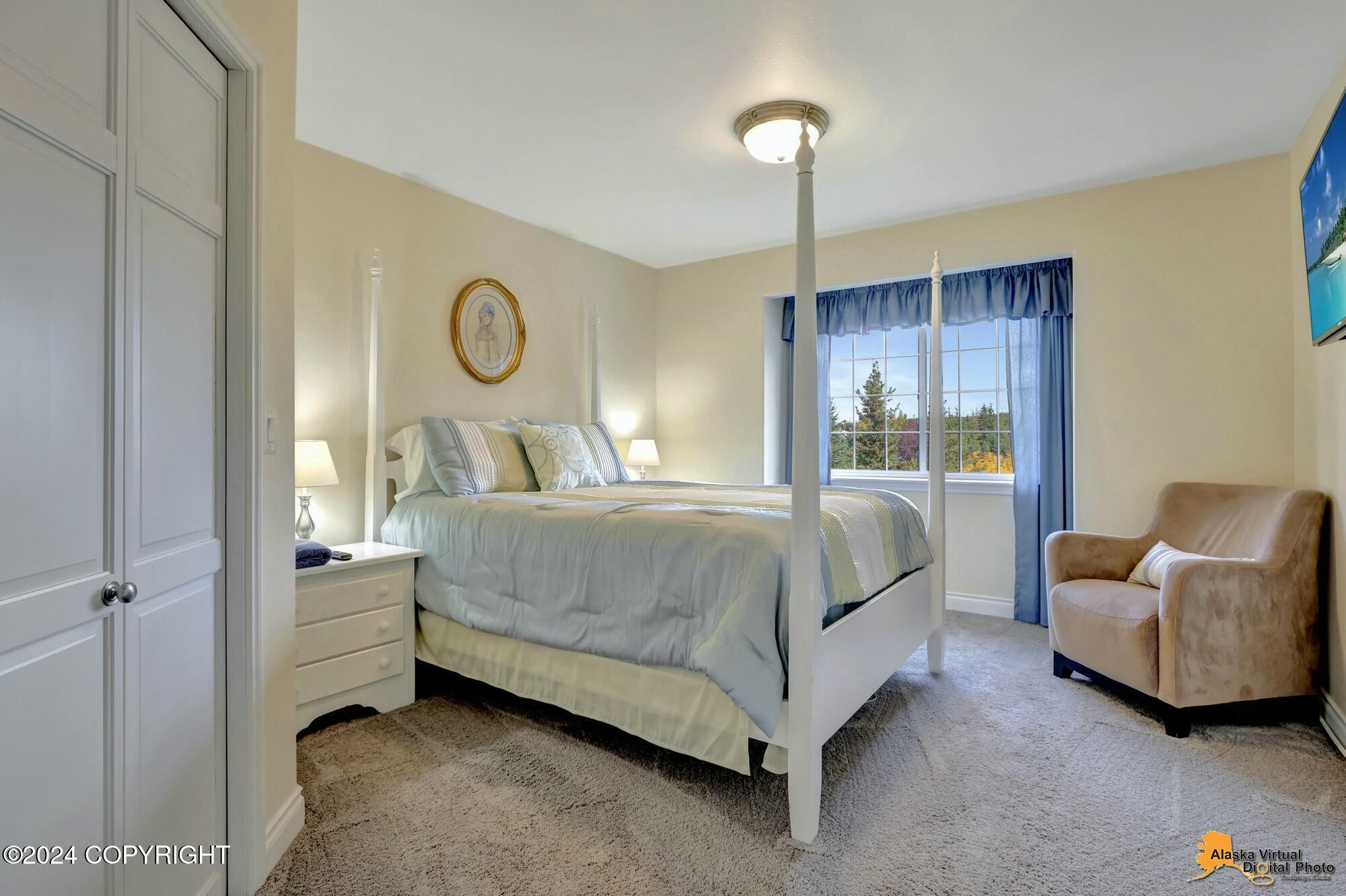 5522 Woodshire Circle