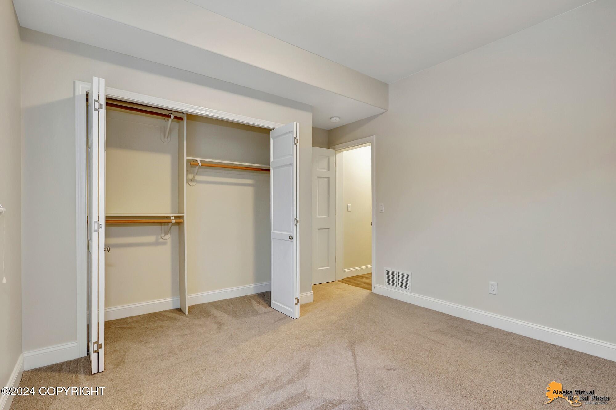 5522 Woodshire Circle