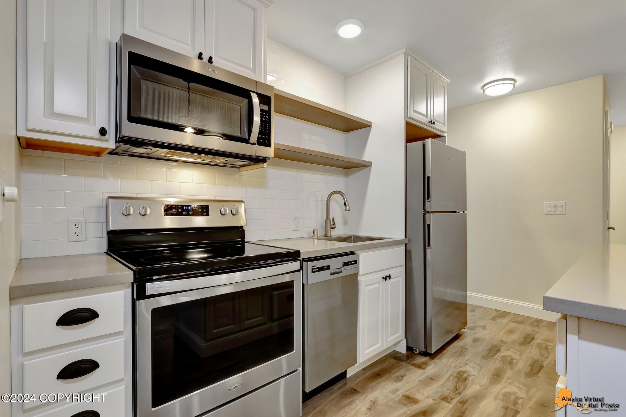 5522 Woodshire Circle