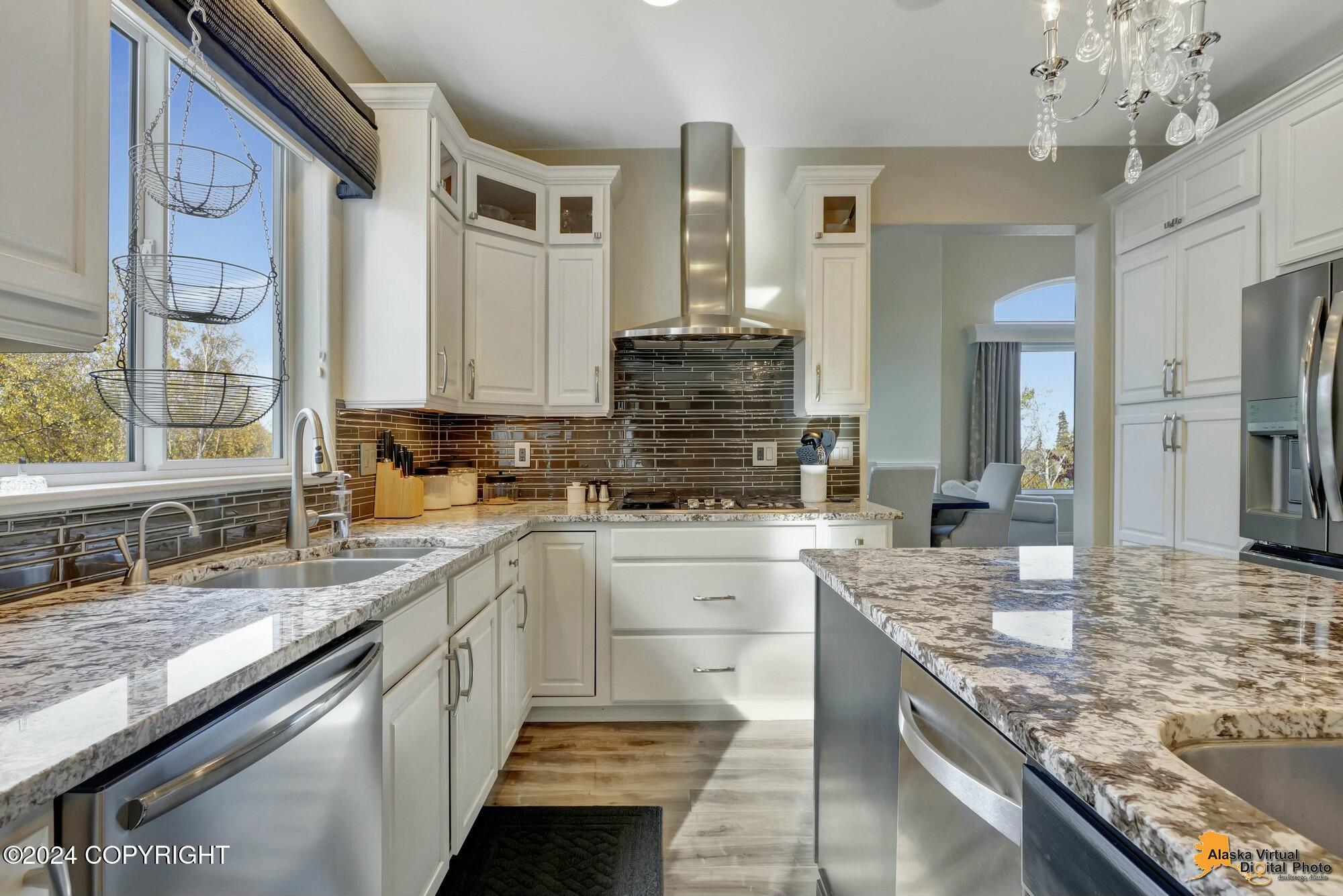 5522 Woodshire Circle