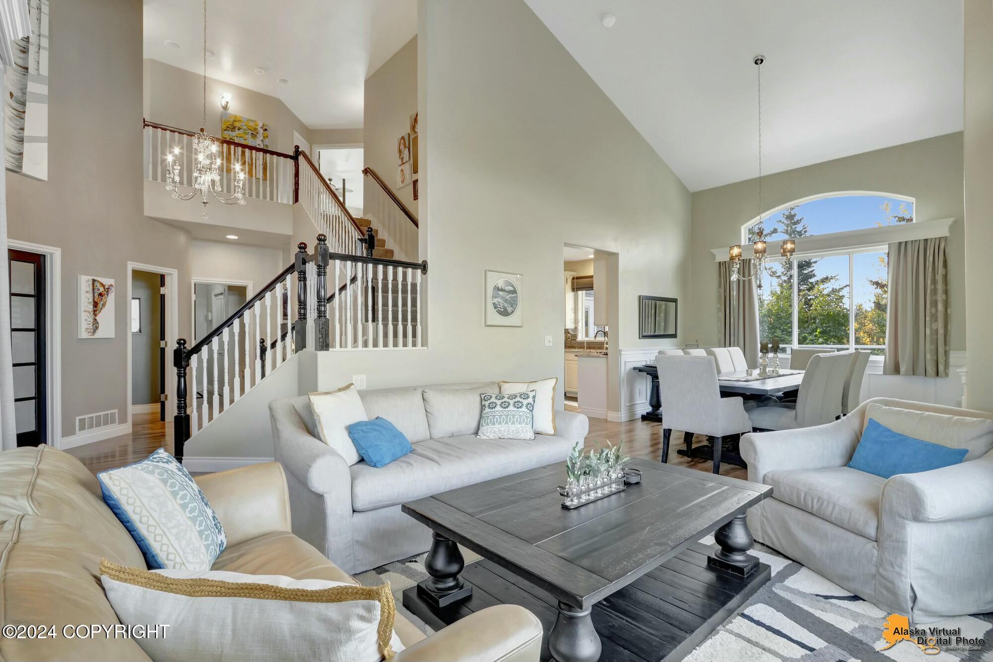 5522 Woodshire Circle