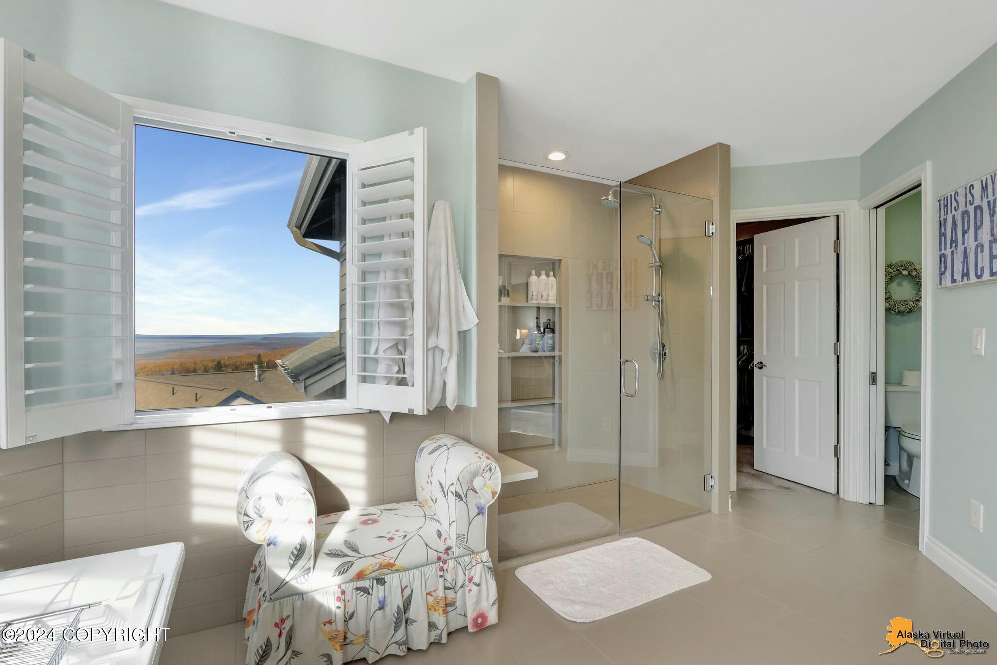 5522 Woodshire Circle