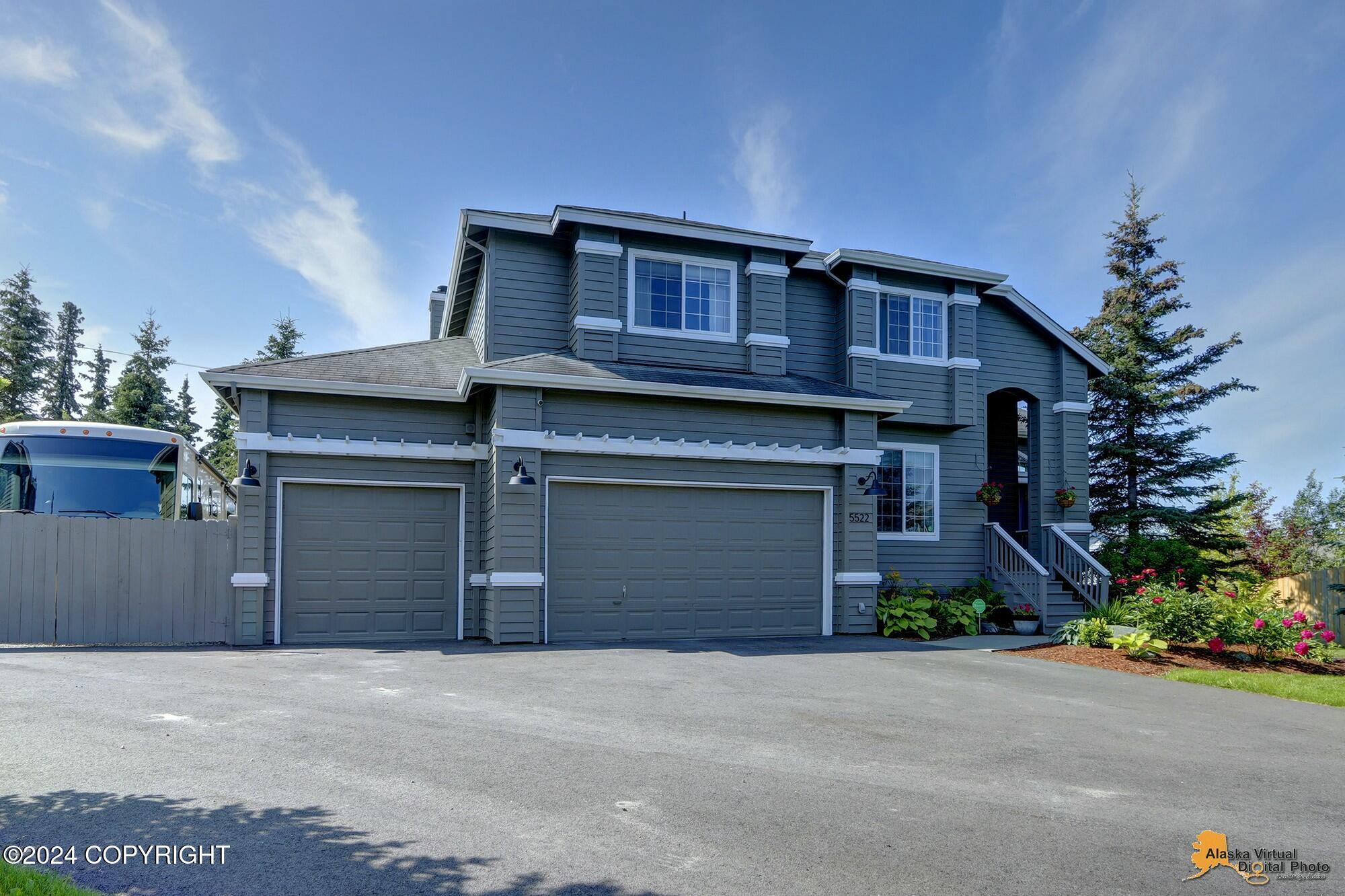 5522 Woodshire Circle