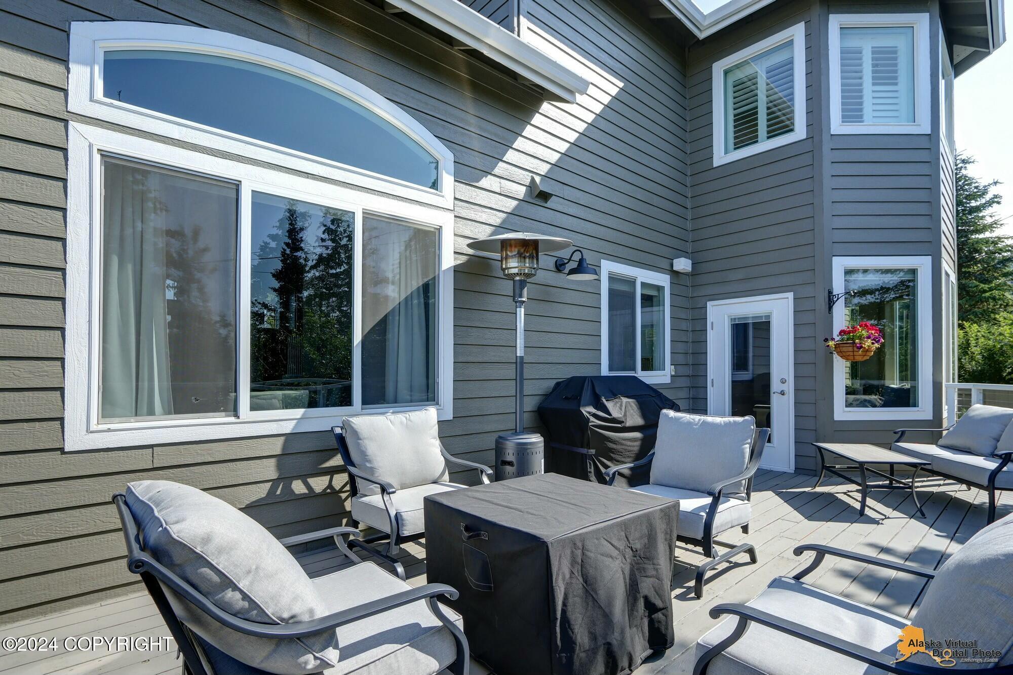 5522 Woodshire Circle