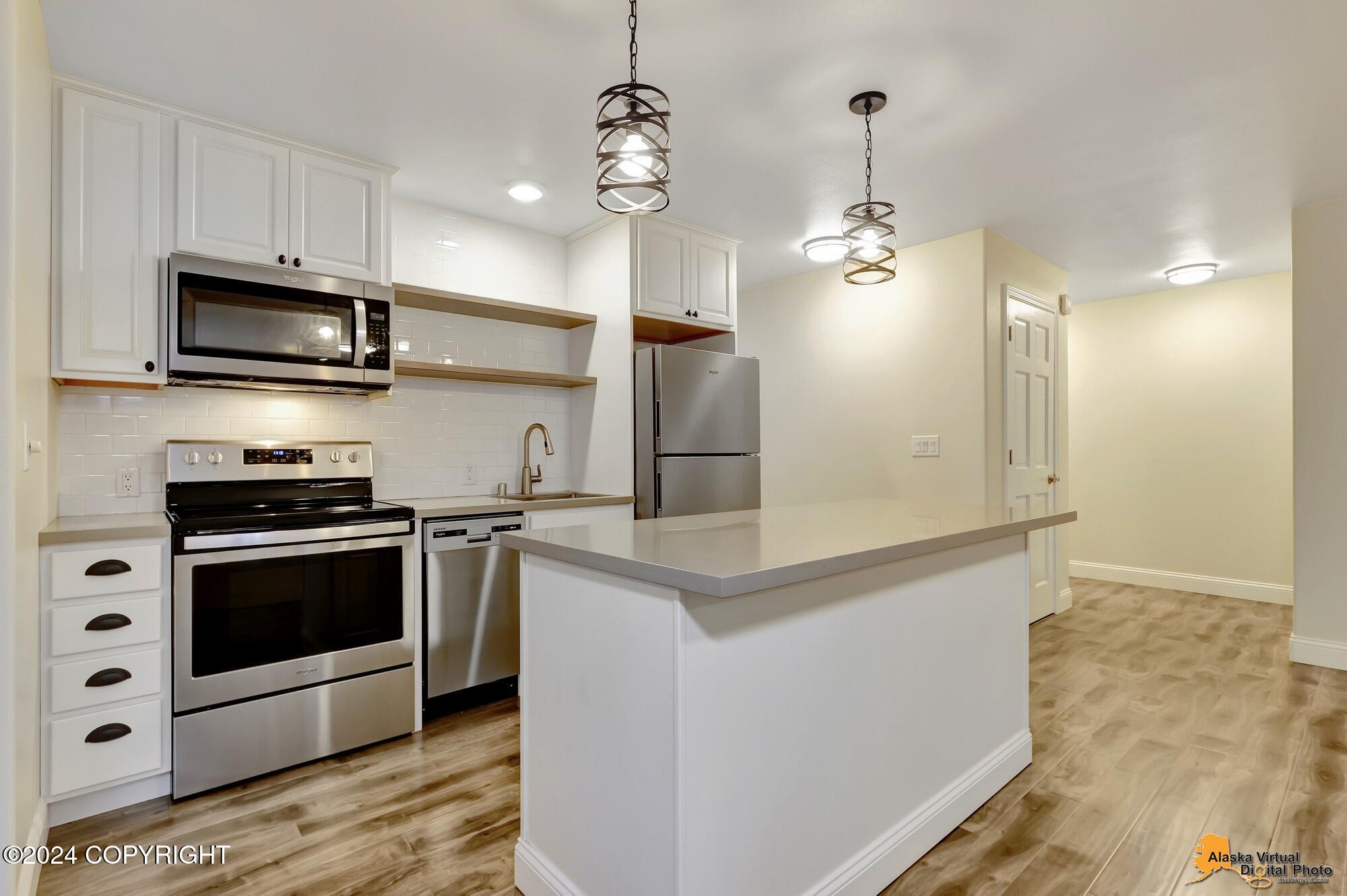 5522 Woodshire Circle