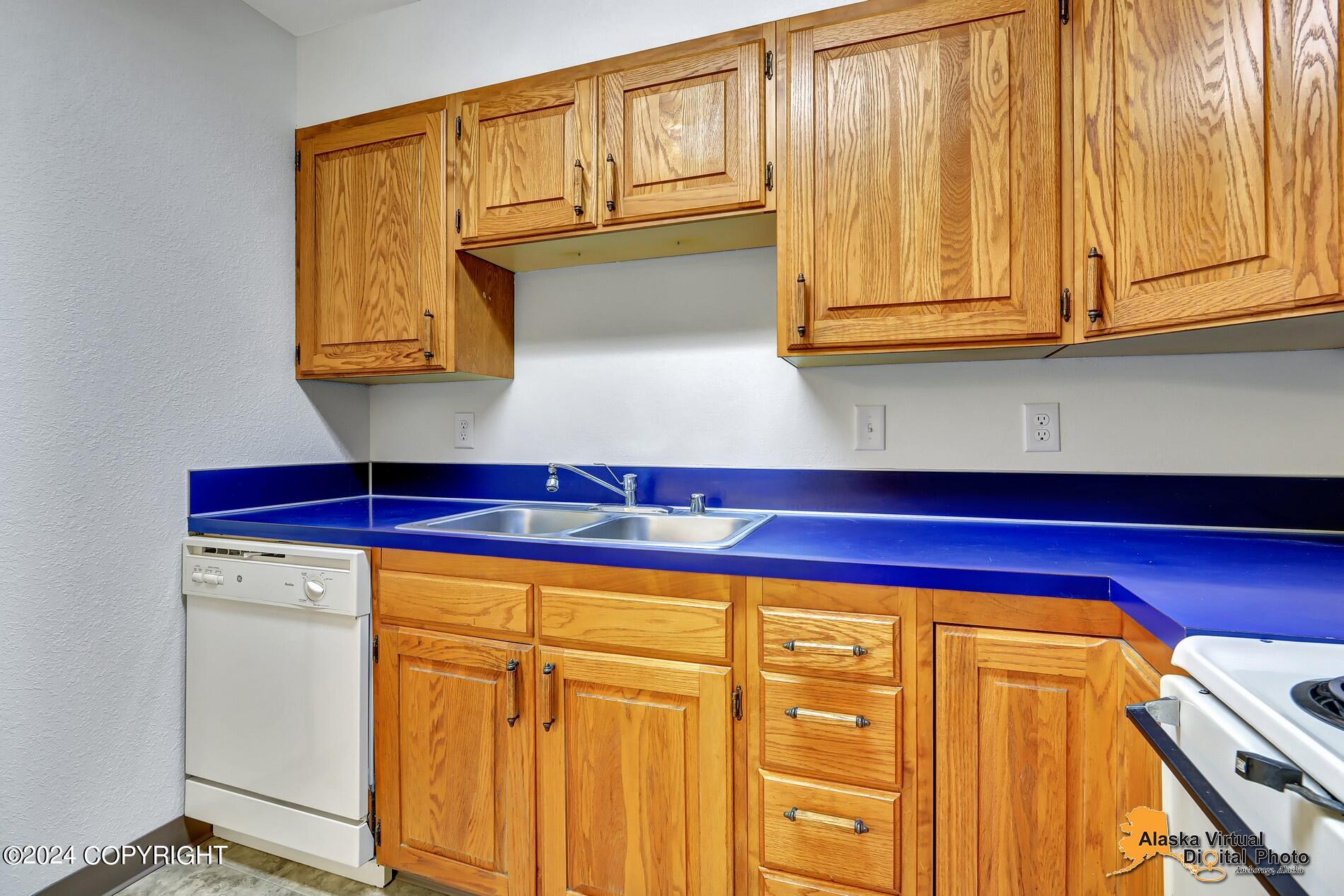 6031 Chevigny Street # B11 Unit: #B11