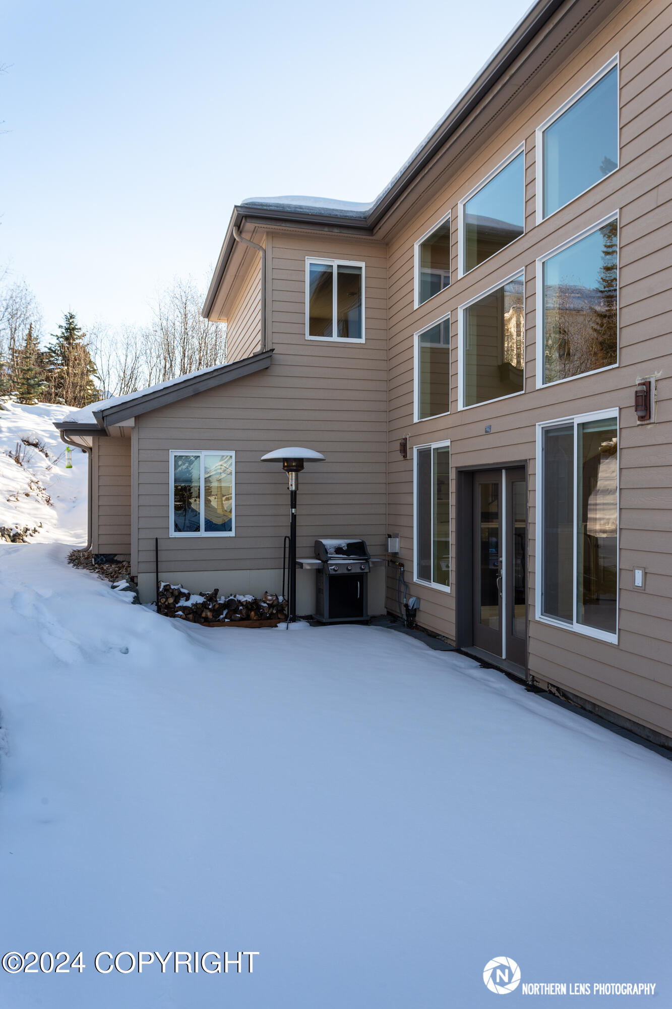 16701 Woods Pointe Circle